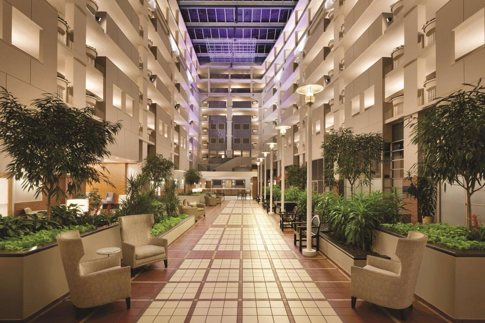 Embassy Suites by Hilton Atlanta at Centennial Olympic Park photo 4