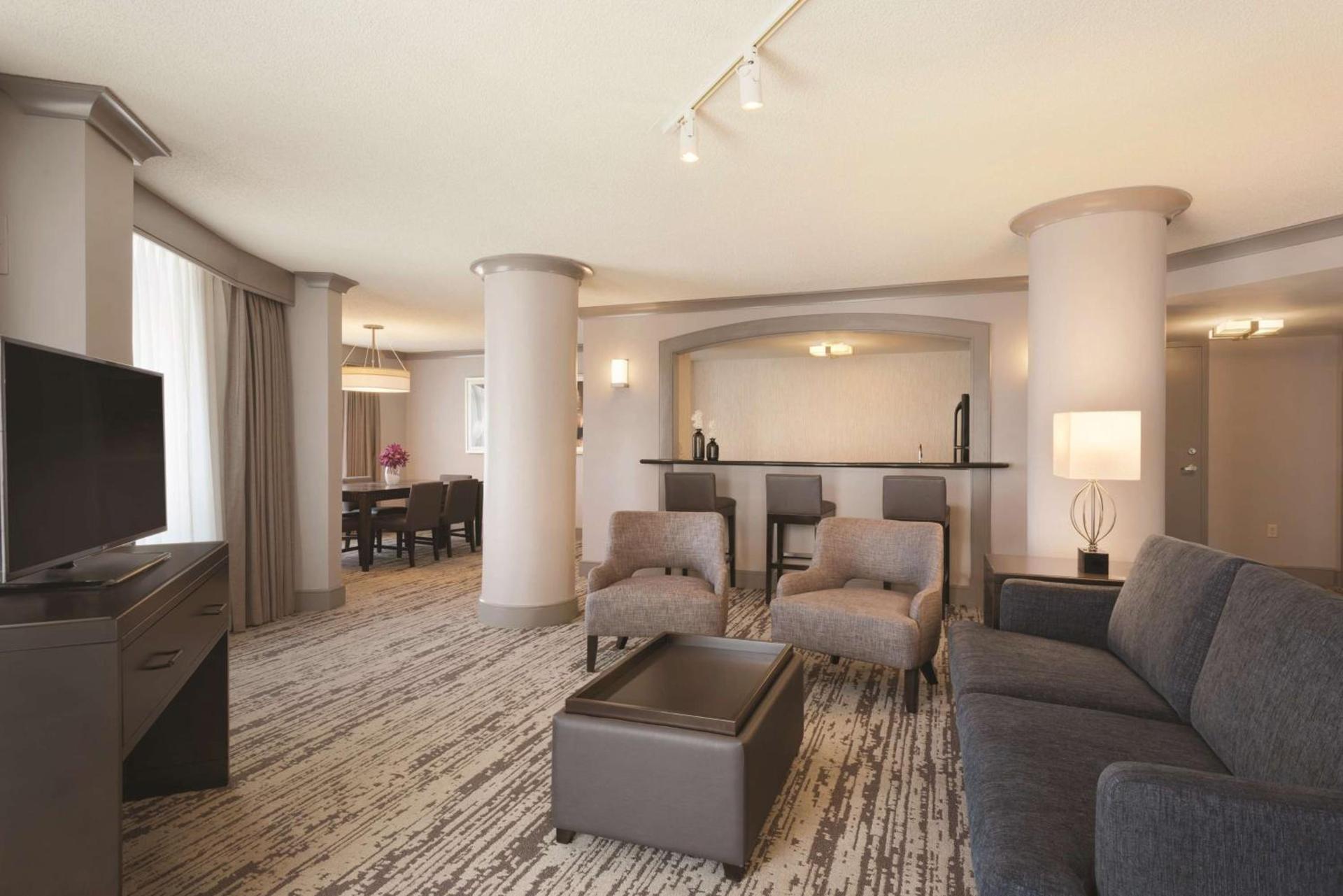 Embassy Suites by Hilton Atlanta at Centennial Olympic Park photo 32