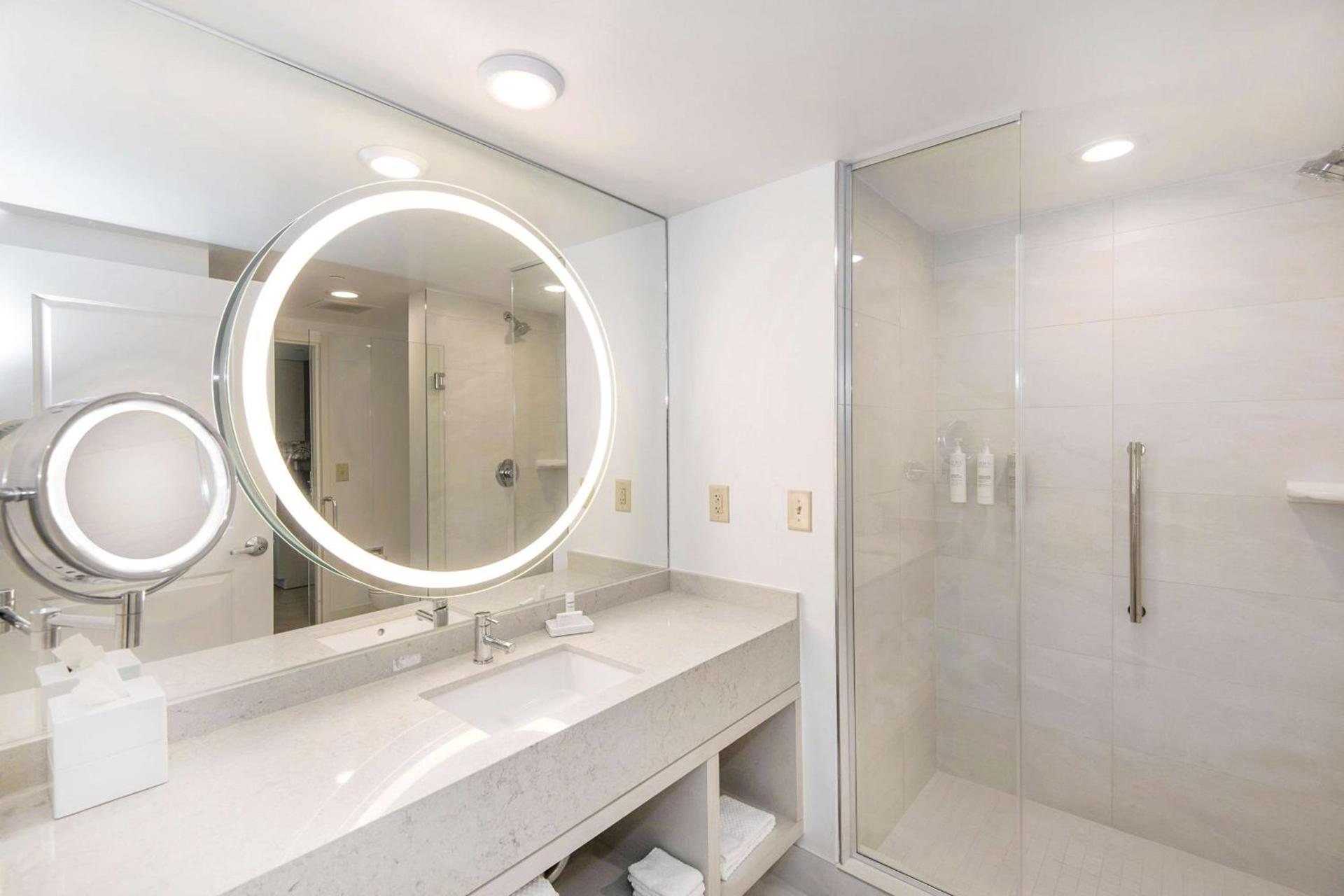 Embassy Suites by Hilton Raleigh Durham Airport Brier Creek photo 37