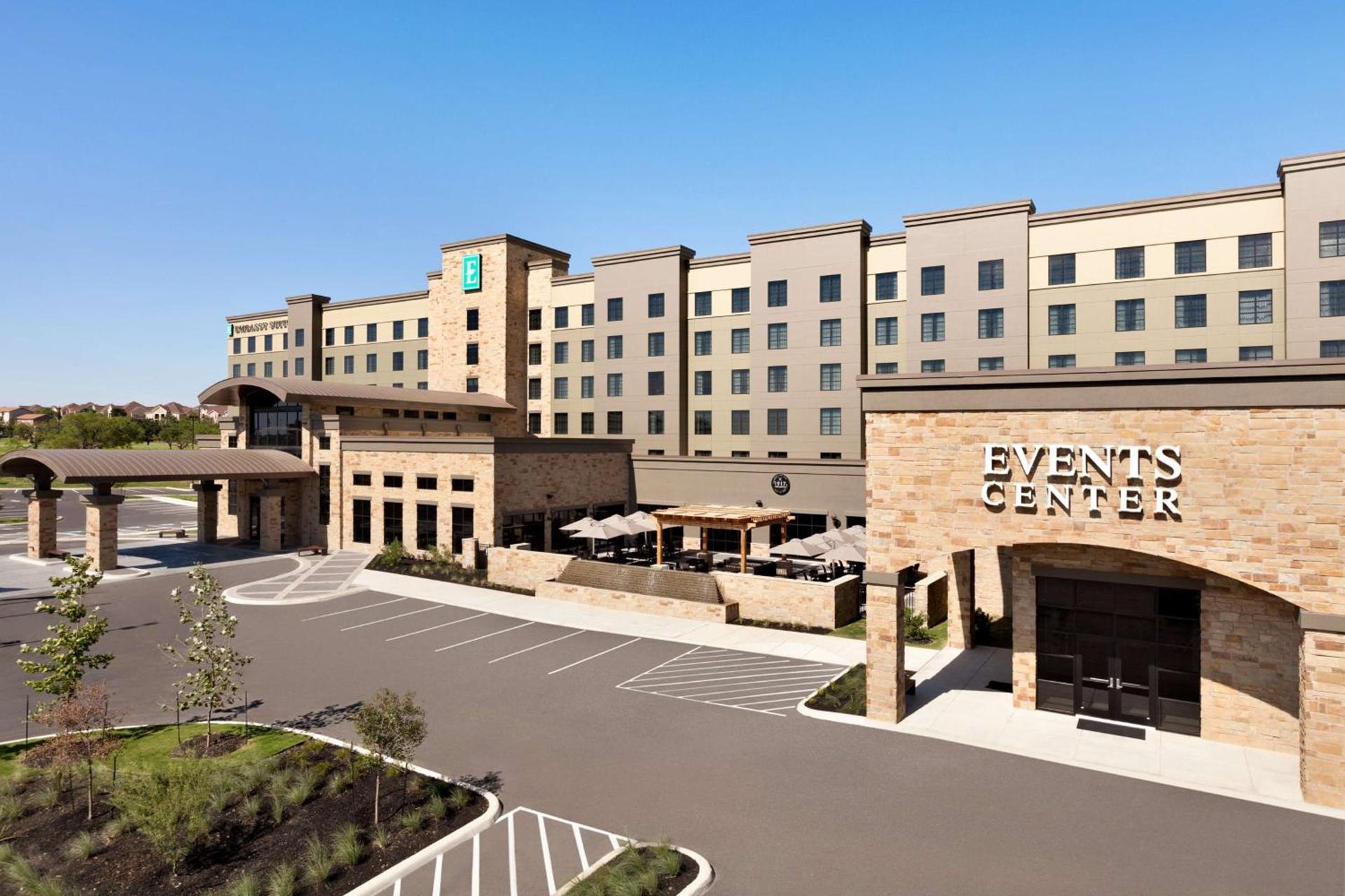 Embassy Suites San Antonio Brooks City Base Hotel & Spa photo 1