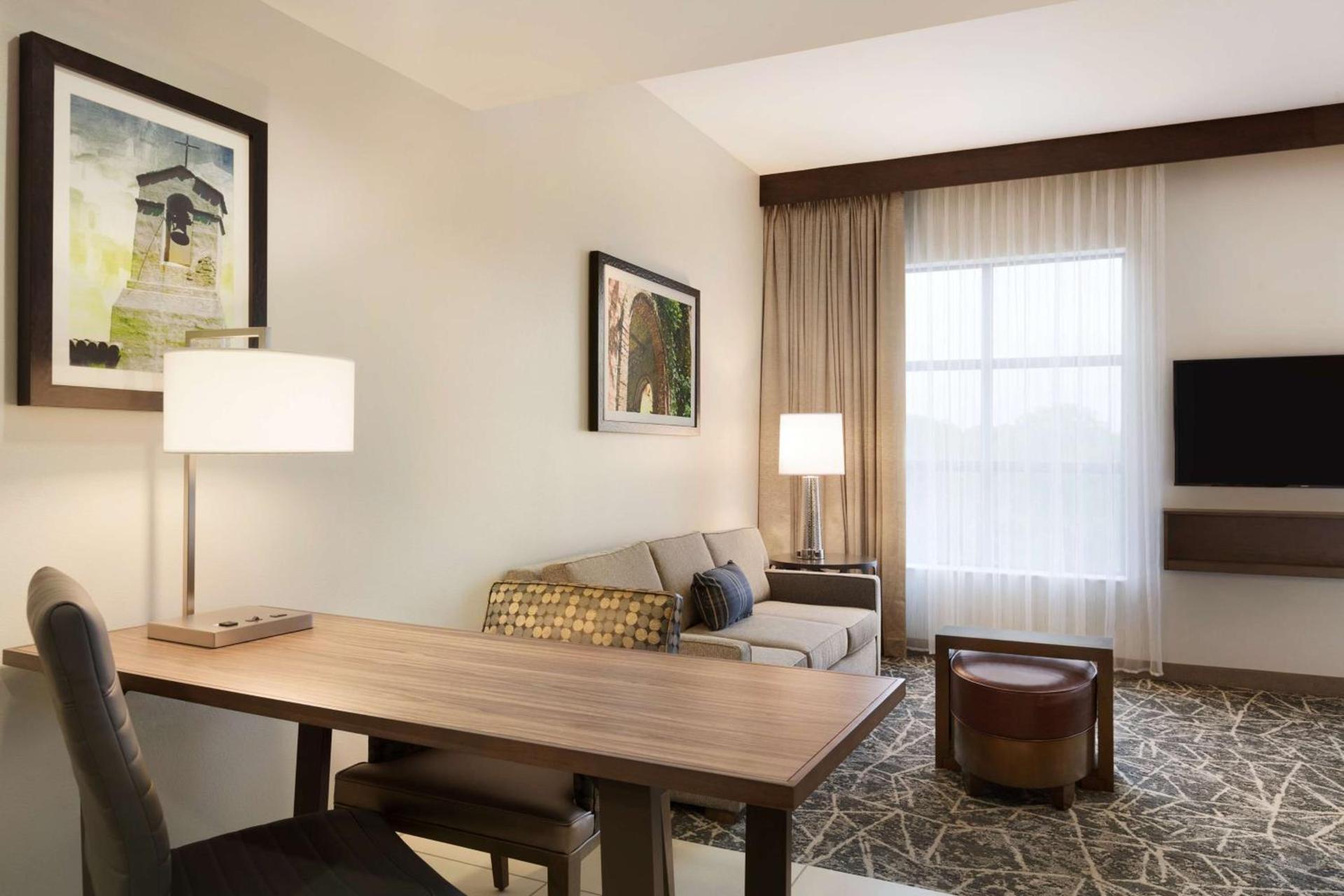 Embassy Suites San Antonio Brooks City Base Hotel & Spa photo 34