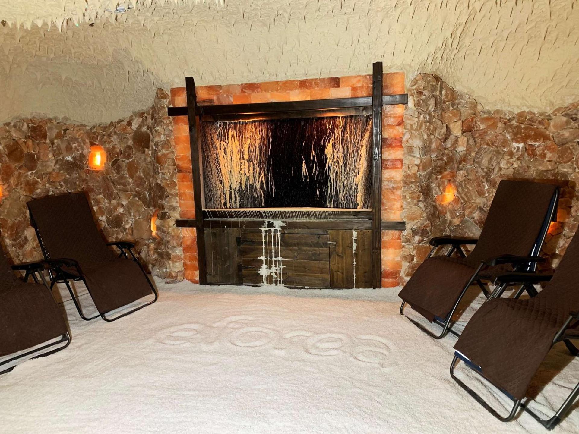 Embassy Suites San Antonio Brooks City Base Hotel & Spa photo 44