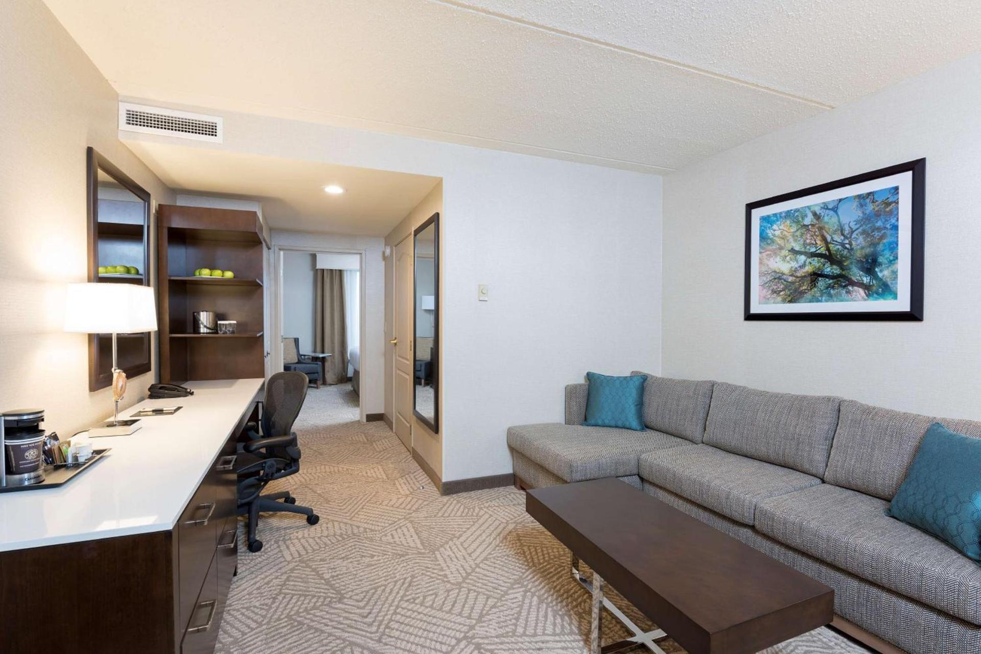 Doubletree by Hilton Pleasant Prairie Kenosha, WI photo 24