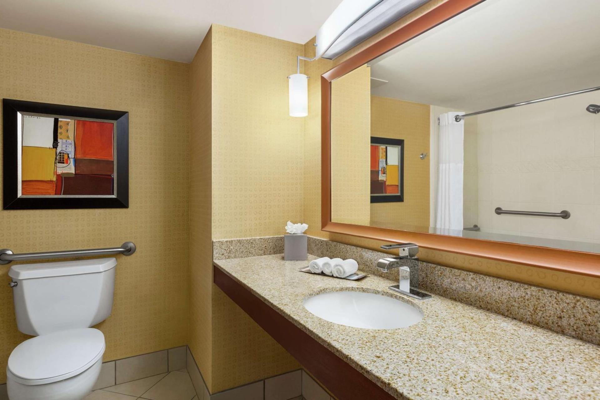 DoubleTree by Hilton Jackson photo 23