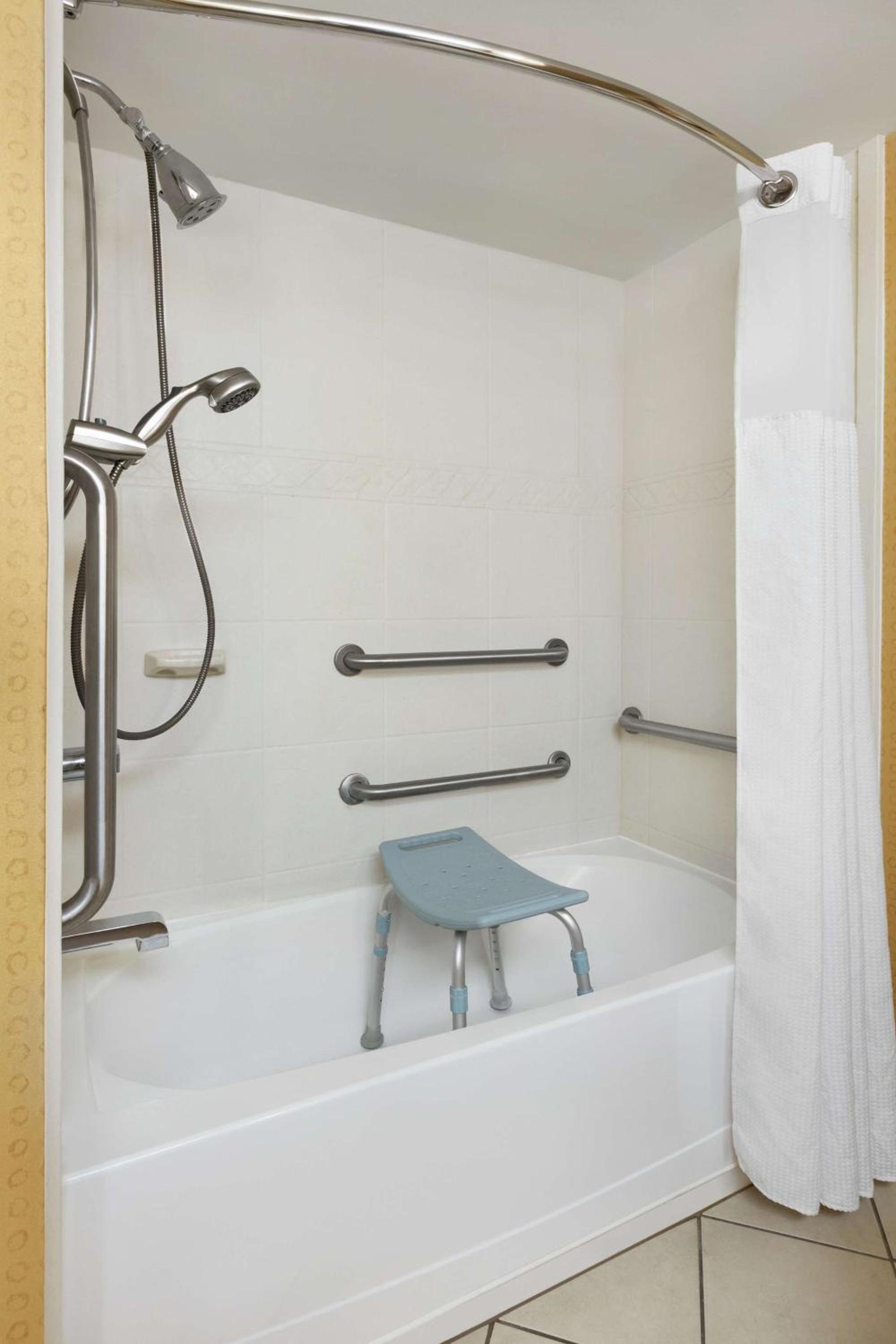 DoubleTree by Hilton Jackson photo 26