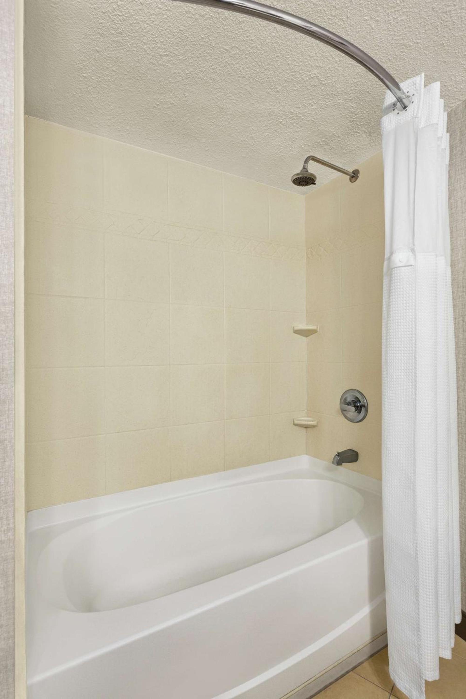 DoubleTree by Hilton Jackson photo 49