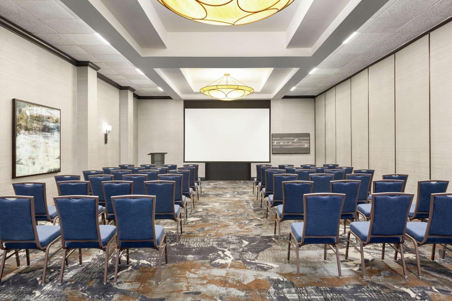 DoubleTree by Hilton Jackson photo 41
