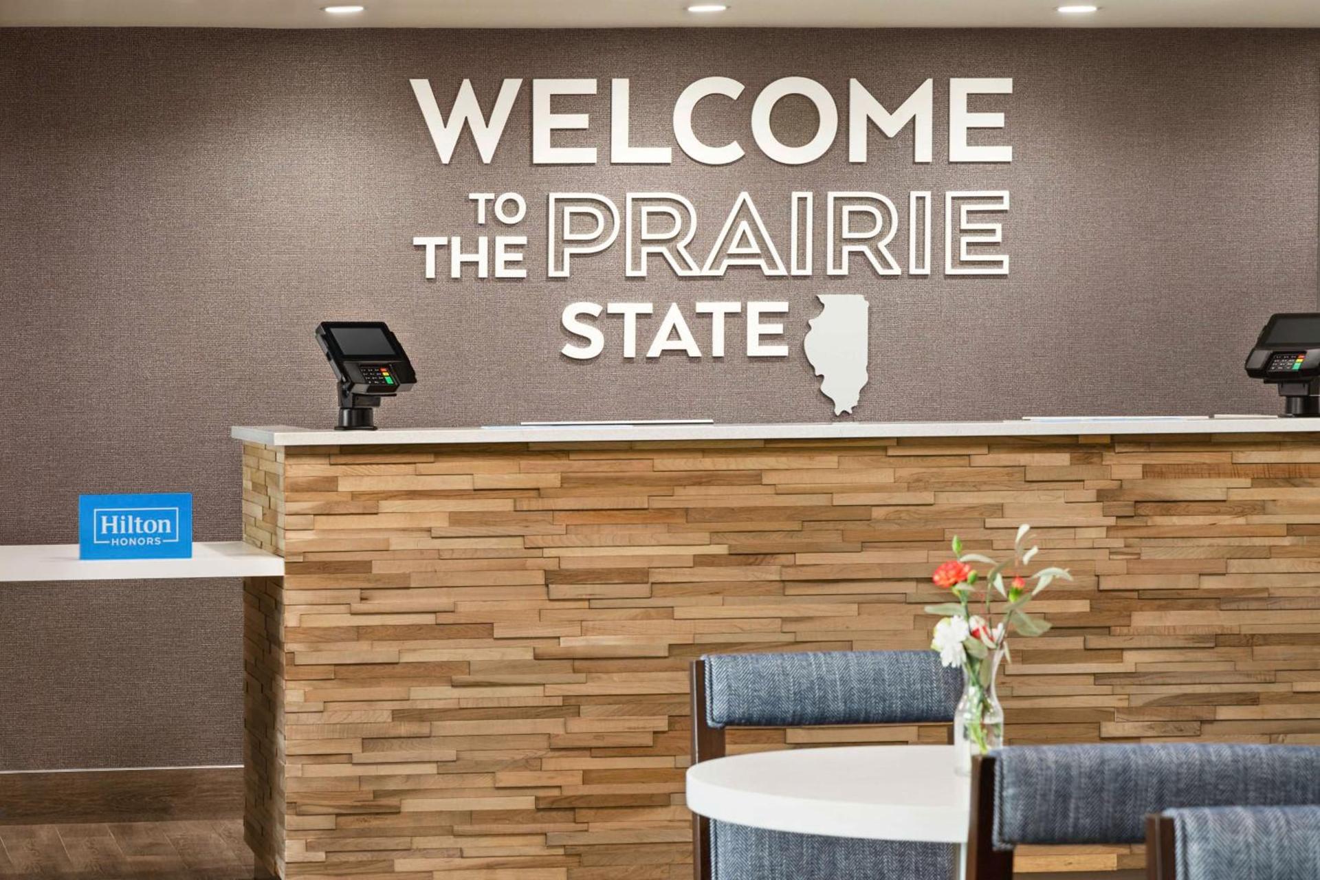 Hampton Inn Chicago-O'Hare International Airport photo 5