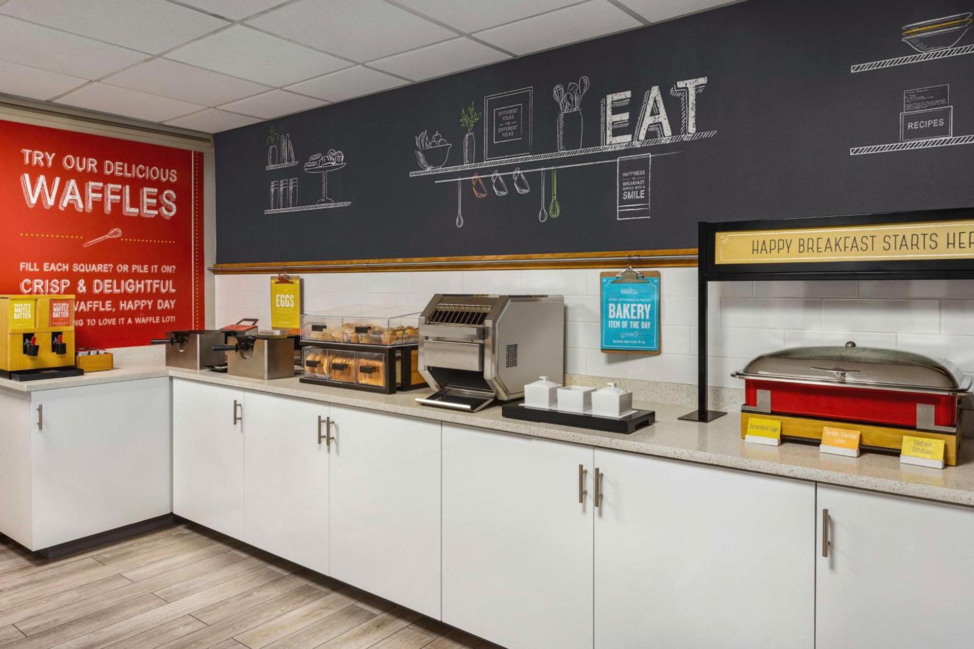 Hampton Inn Chicago-O'Hare International Airport photo 30