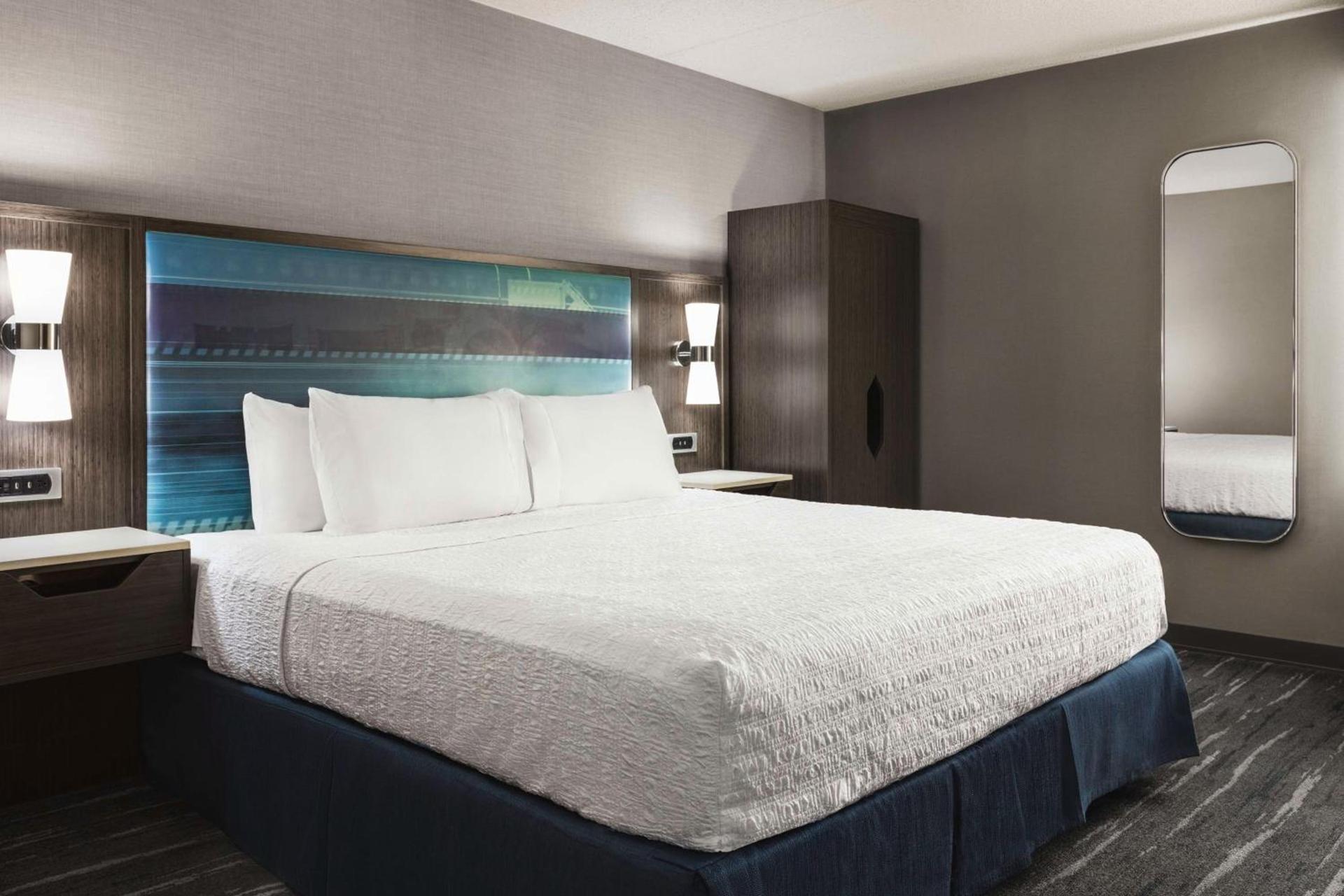Hampton Inn Chicago-O'Hare International Airport photo 23