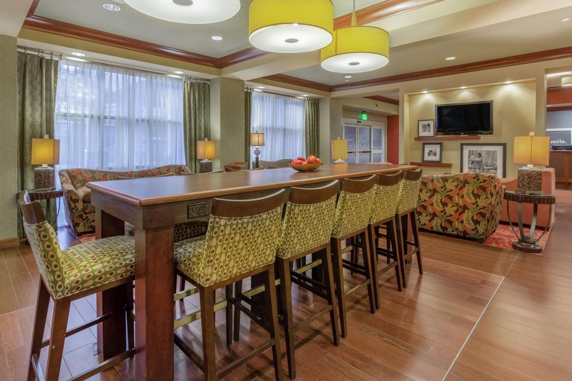 Hampton Inn Owings Mills photo 2