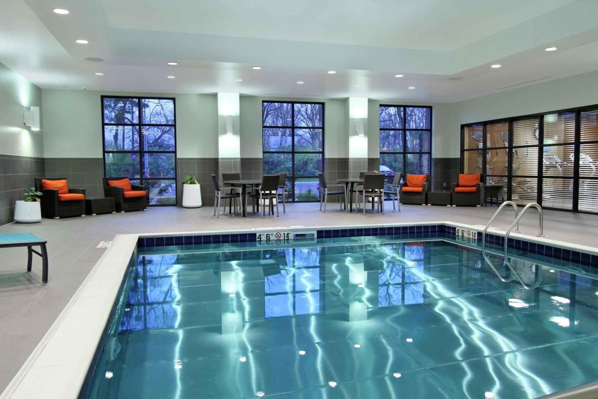 Hampton Inn & Suites Columbus/University Area photo 20