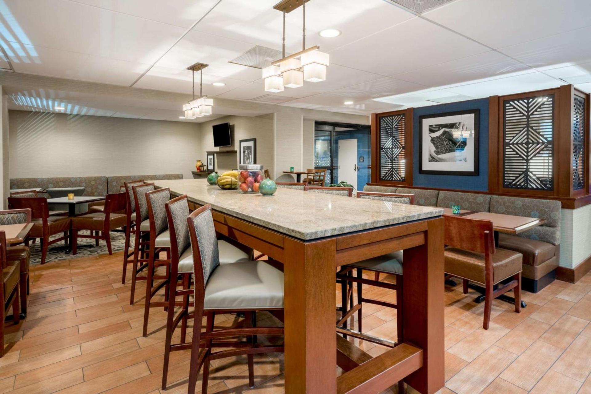 Hampton Inn Downingtown/Exton photo 9