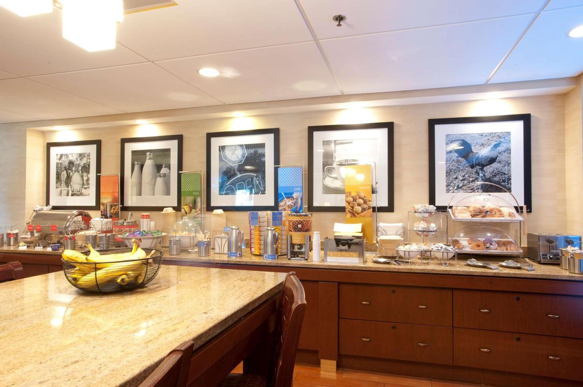 Hampton Inn Downingtown/Exton photo 17