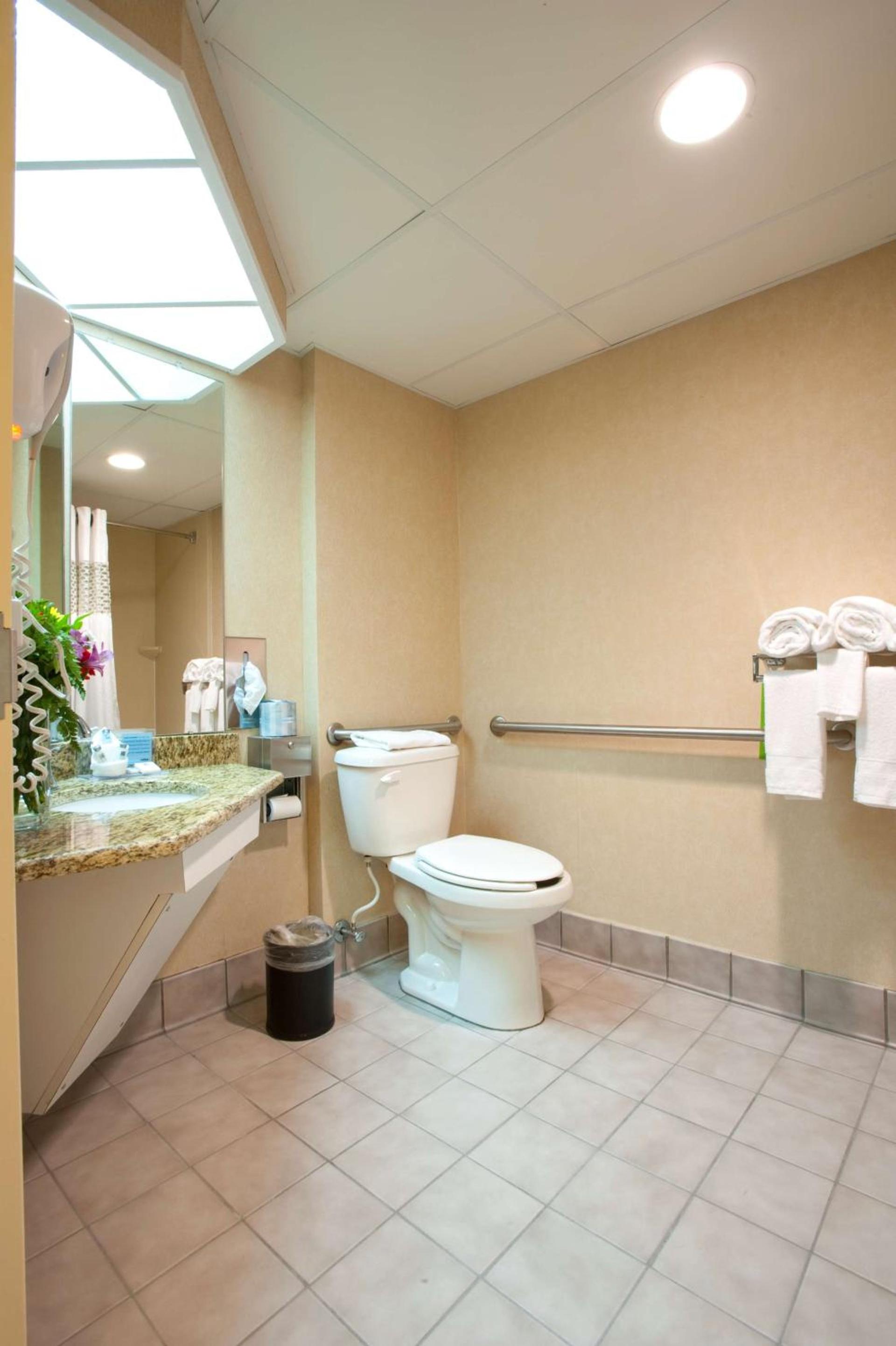 Hampton Inn Downingtown/Exton photo 38