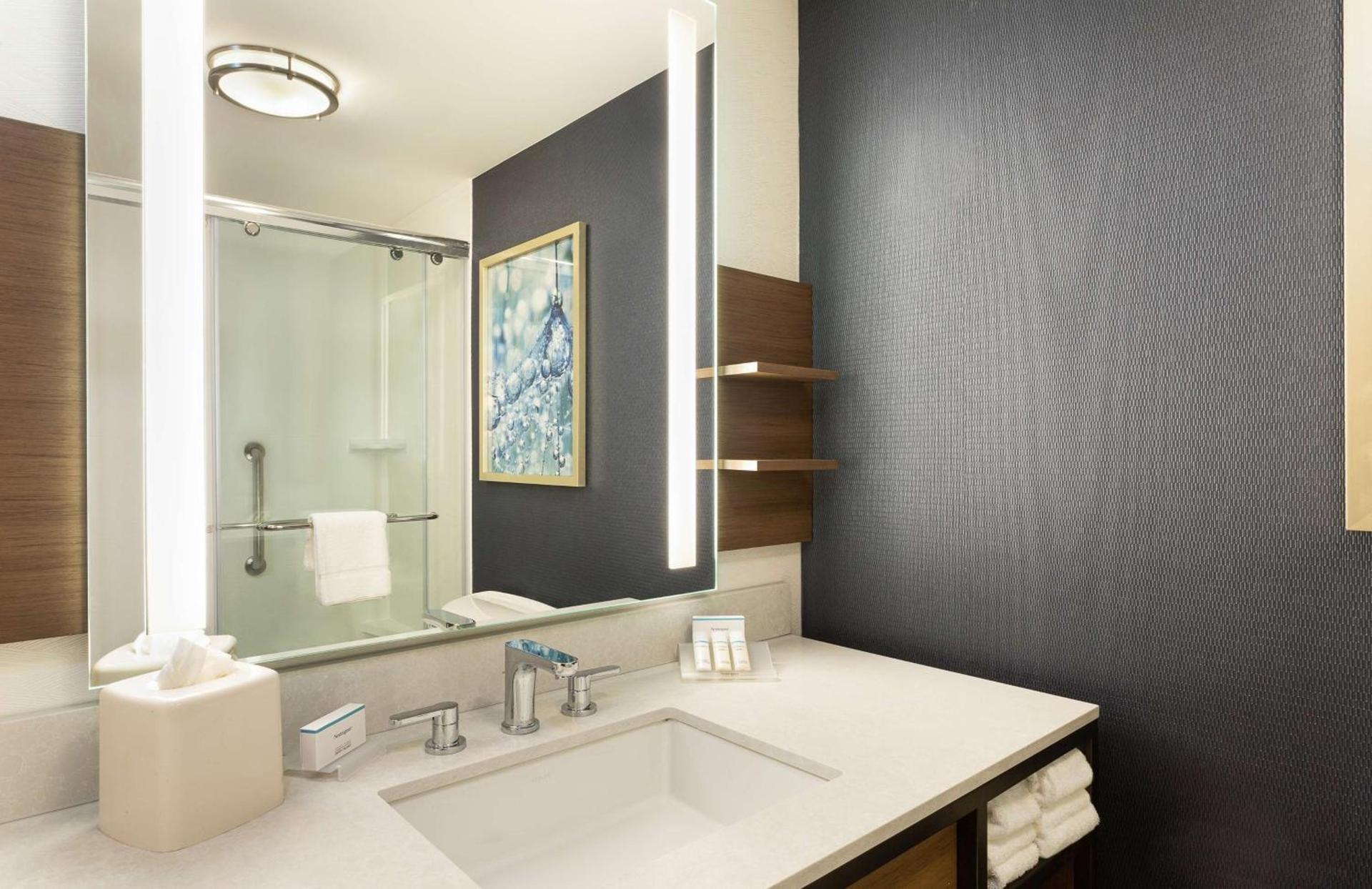 Hilton Garden Inn Melville photo 27
