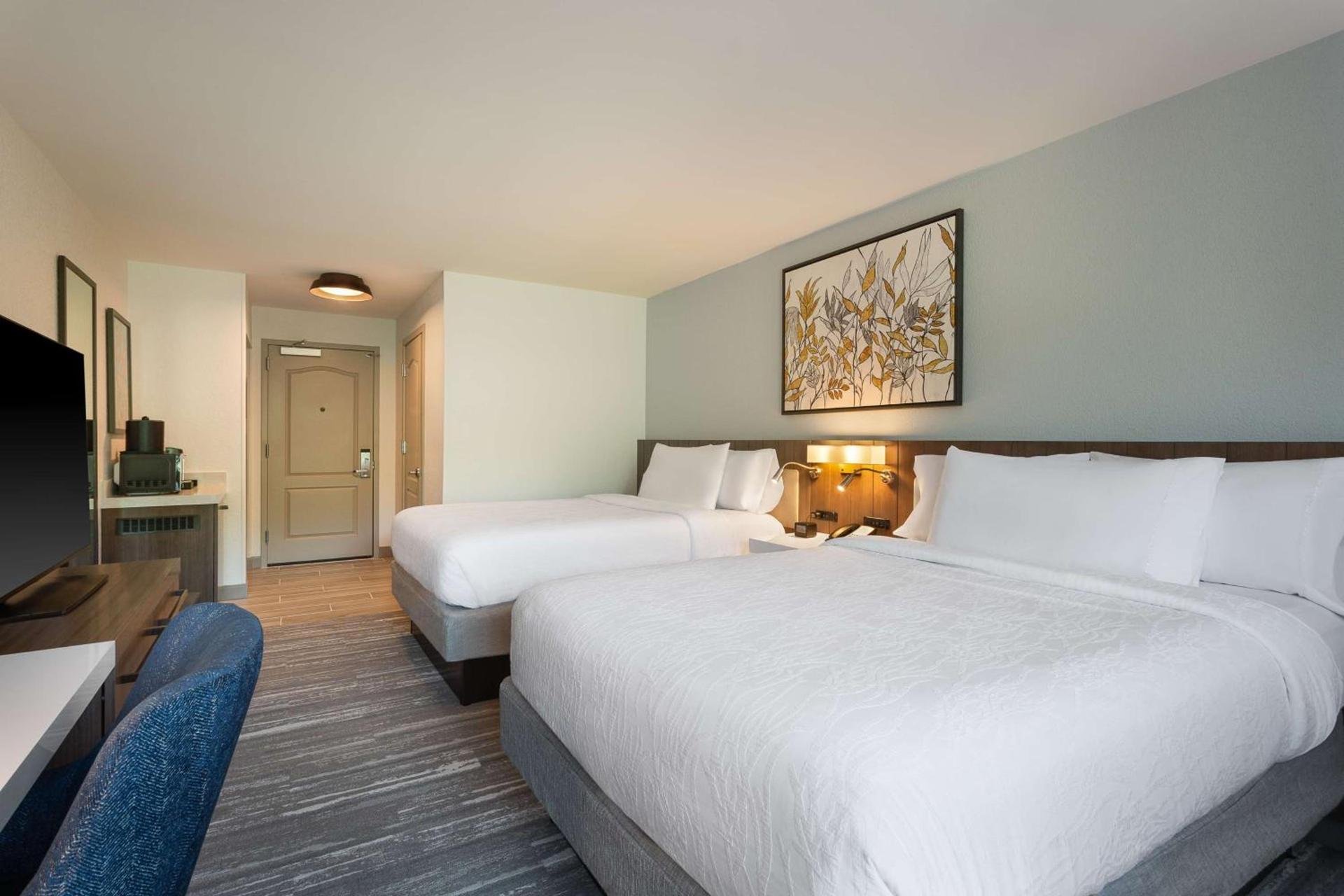 Hilton Garden Inn Melville photo 35