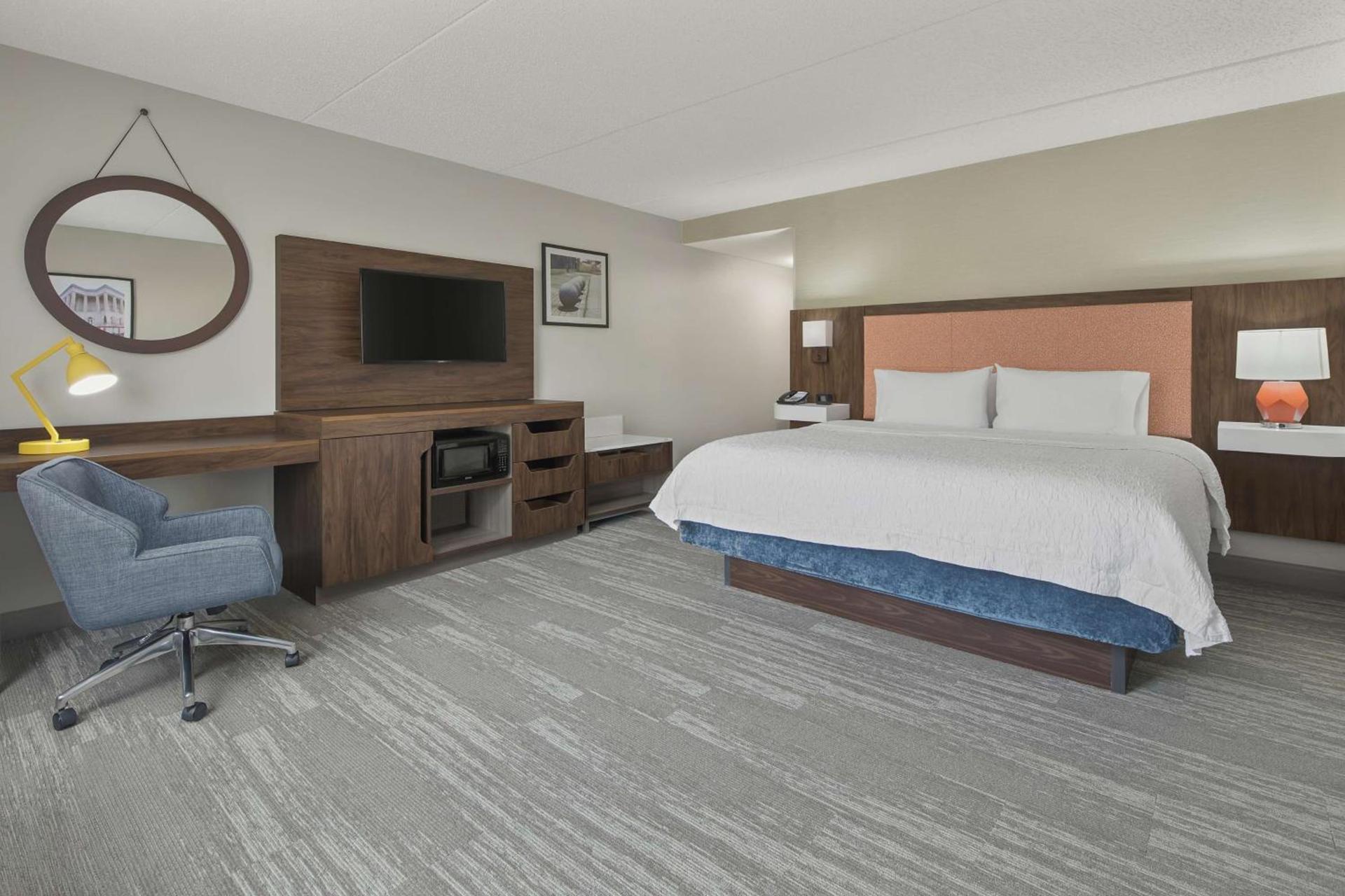 Hampton Inn & Suites Macon I-75 North photo 13