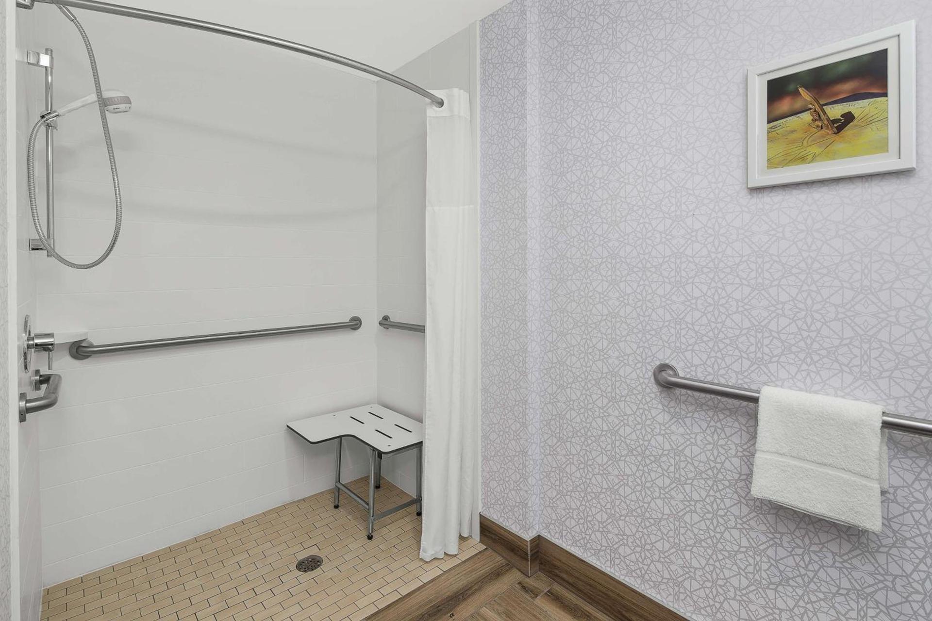 Hampton Inn & Suites Macon I-75 North photo 20