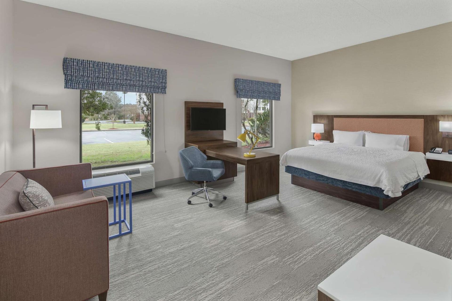 Hampton Inn & Suites Macon I-75 North photo 22