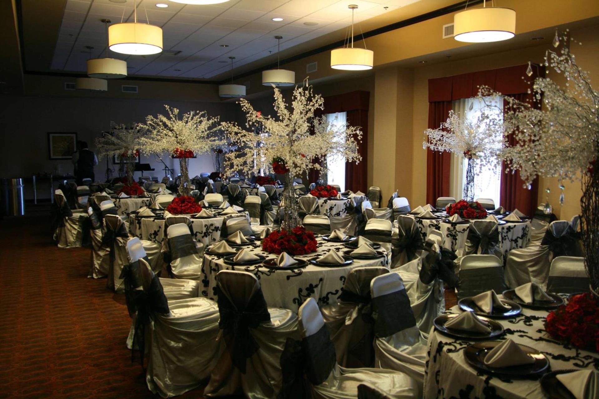Hampton Inn & Suites Mission photo 18