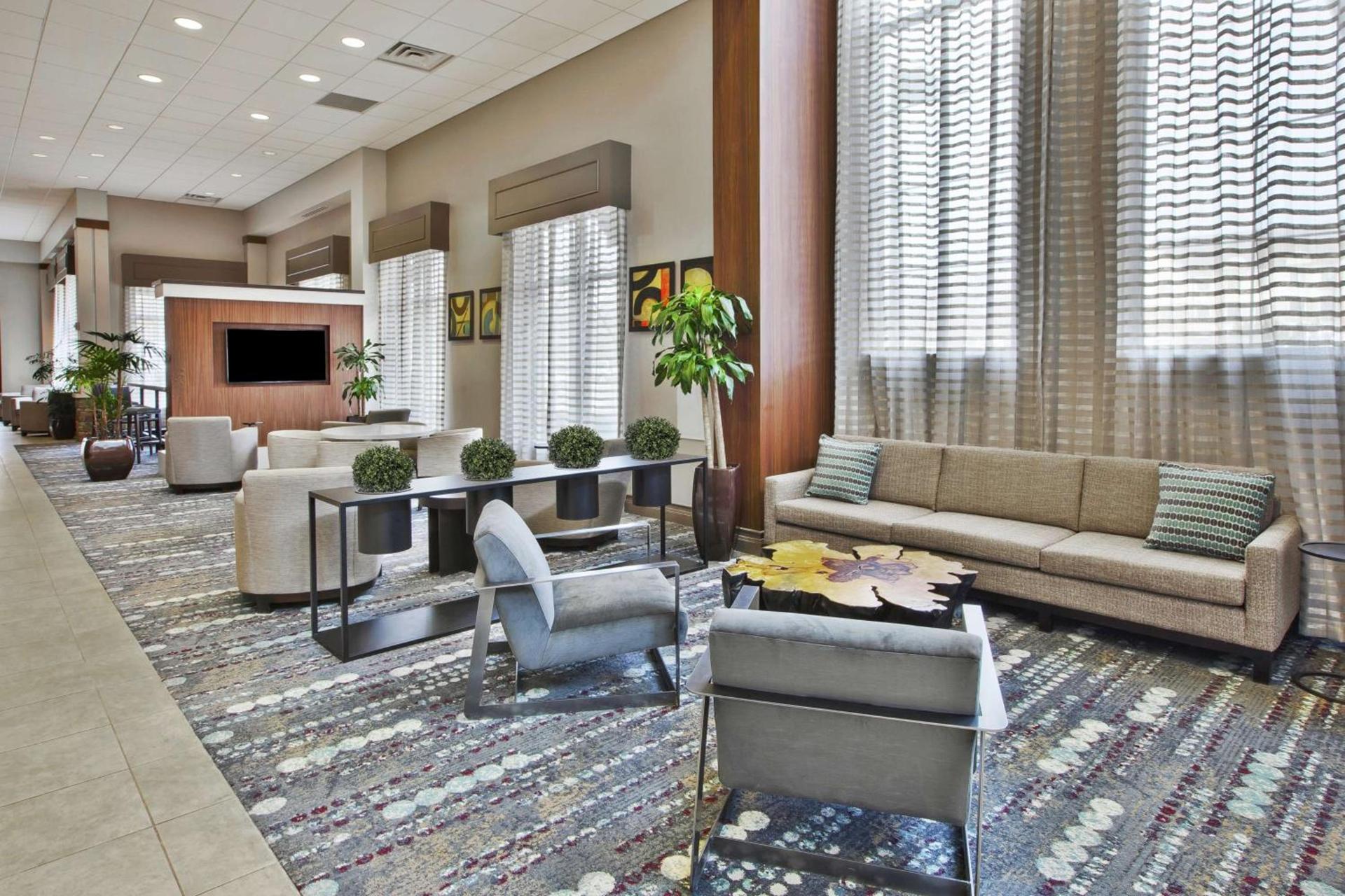 Embassy Suites Columbus - Airport photo 3