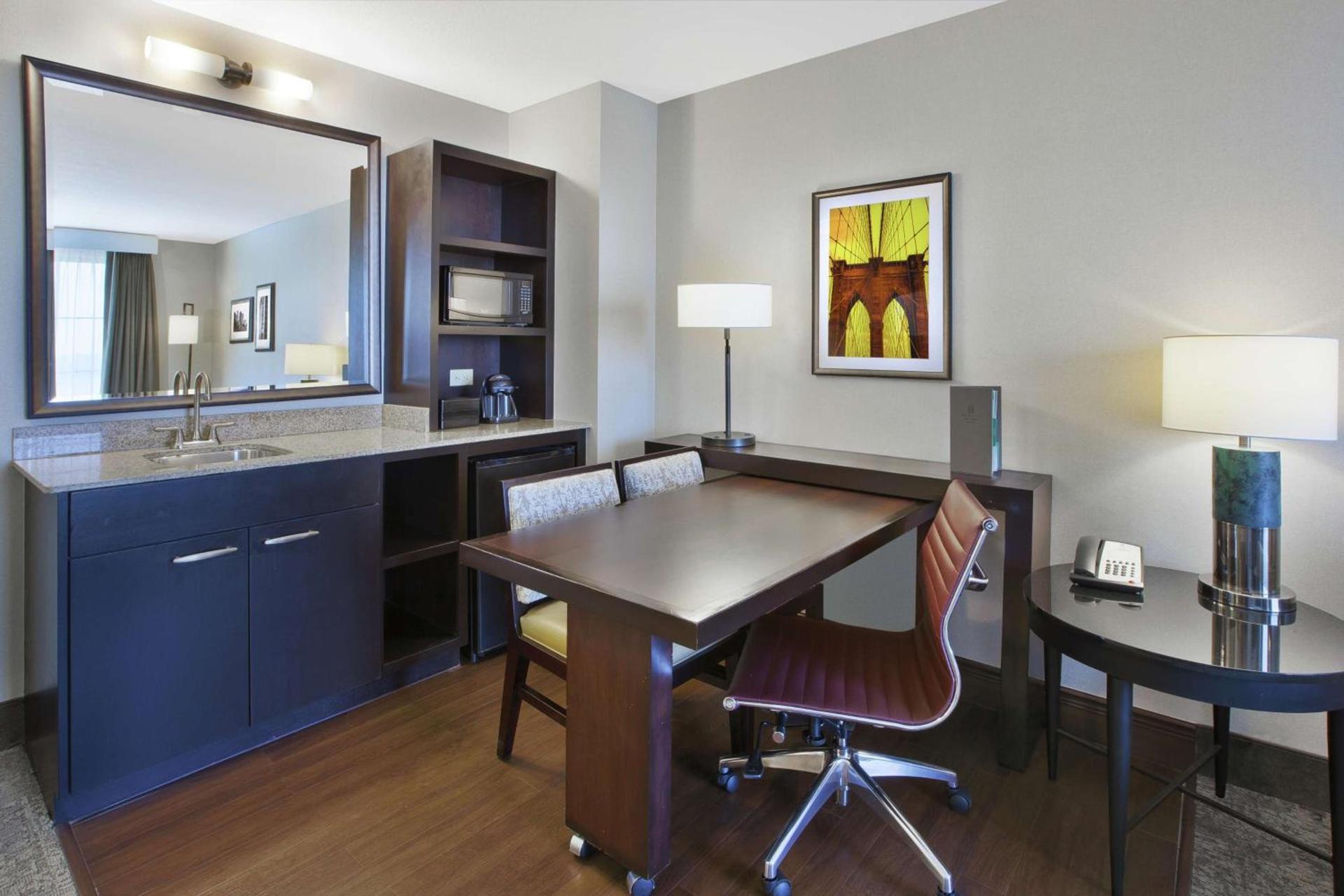 Embassy Suites Columbus - Airport photo 34
