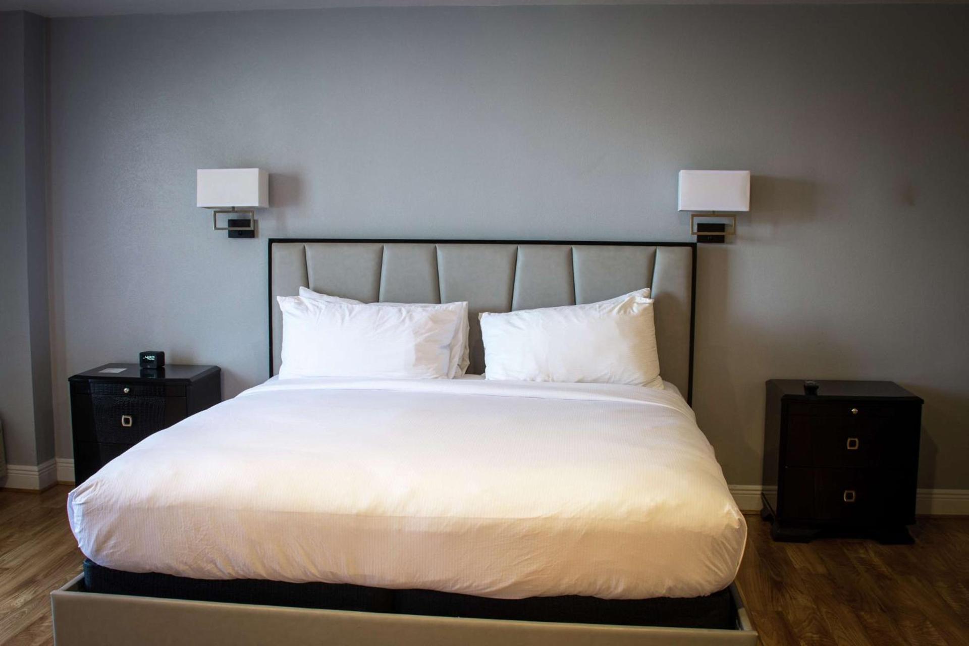 Wyndham Midland Downtown photo 12