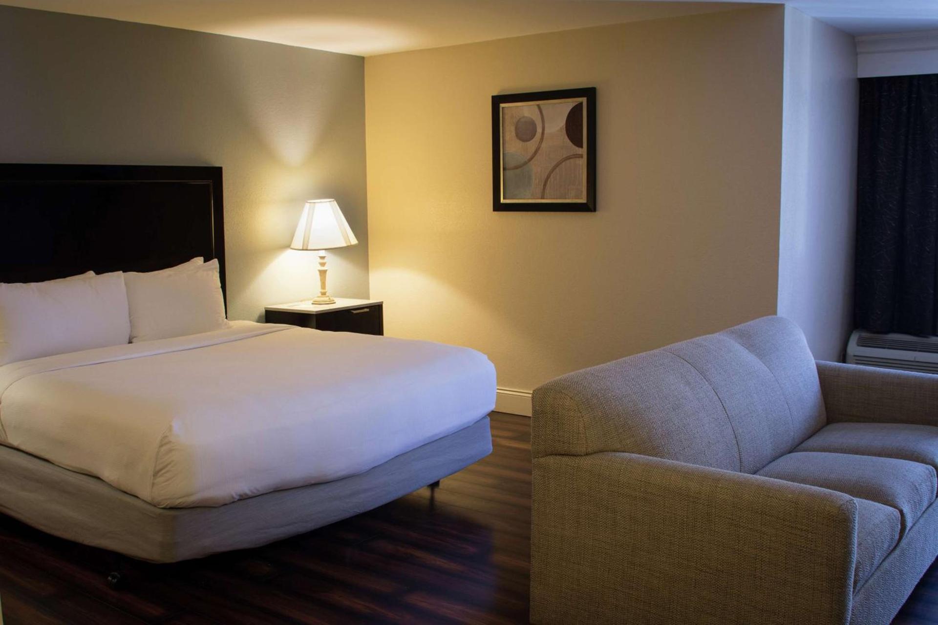 Wyndham Midland Downtown photo 13