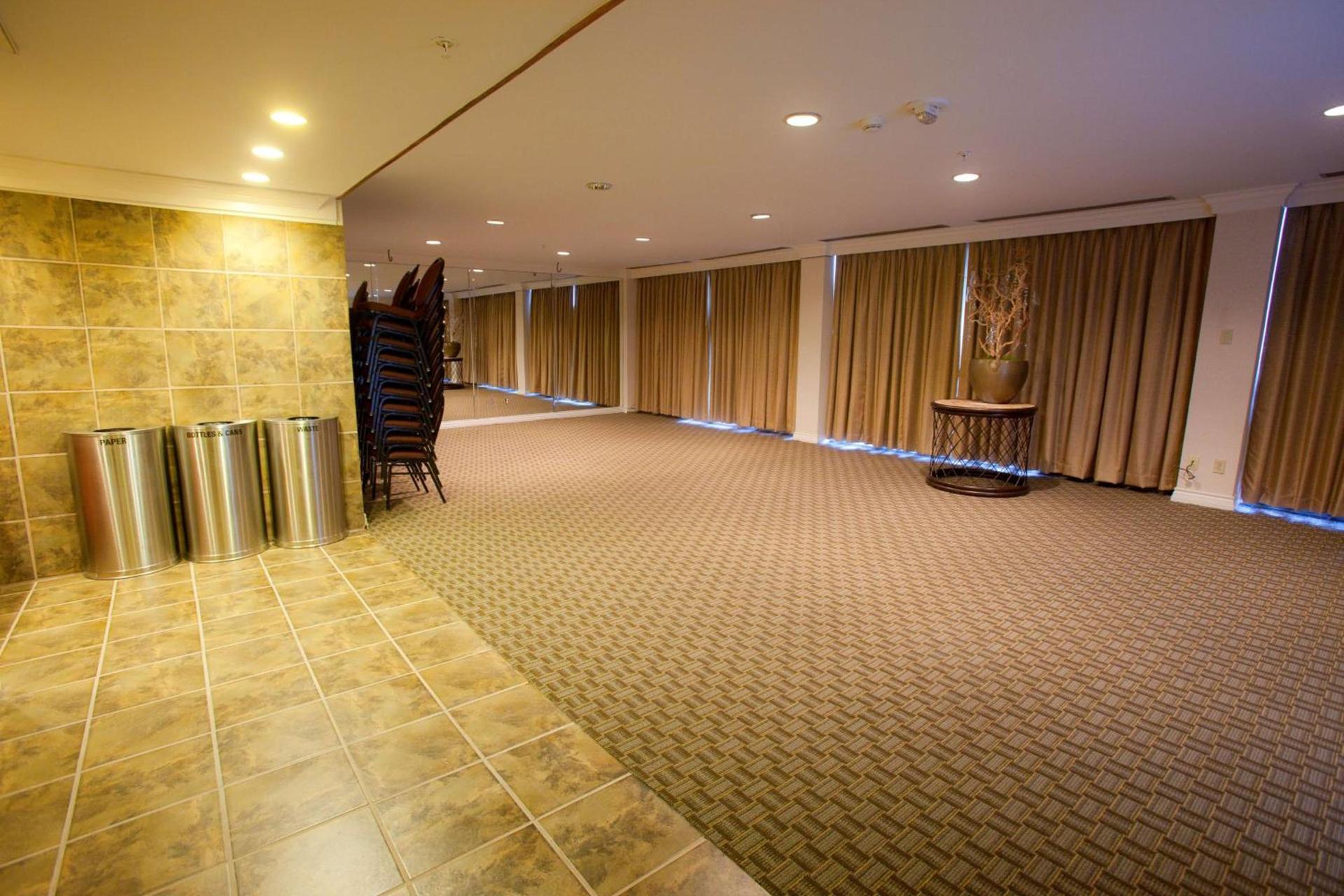 Wyndham Midland Downtown photo 42
