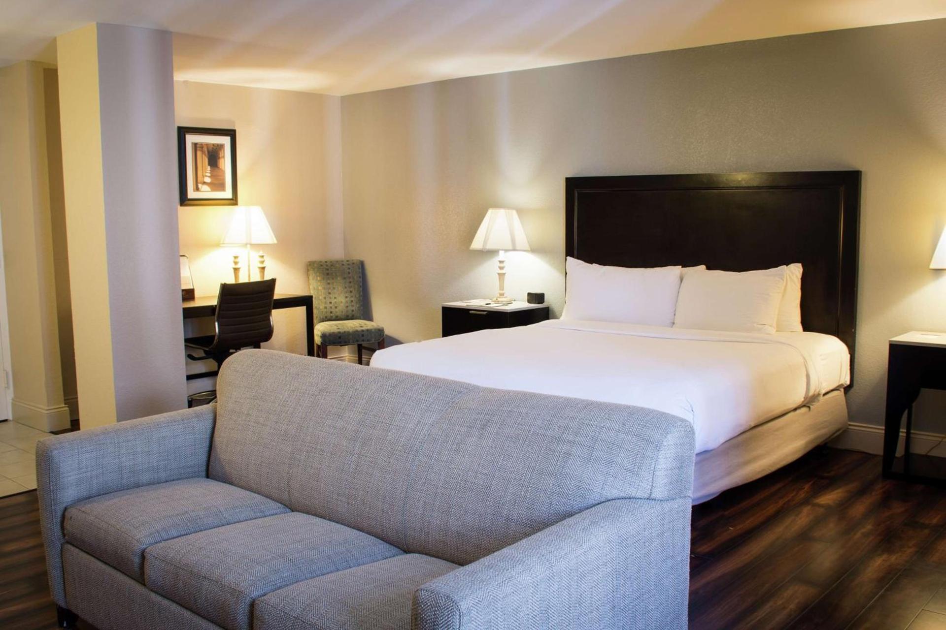 Wyndham Midland Downtown photo 52