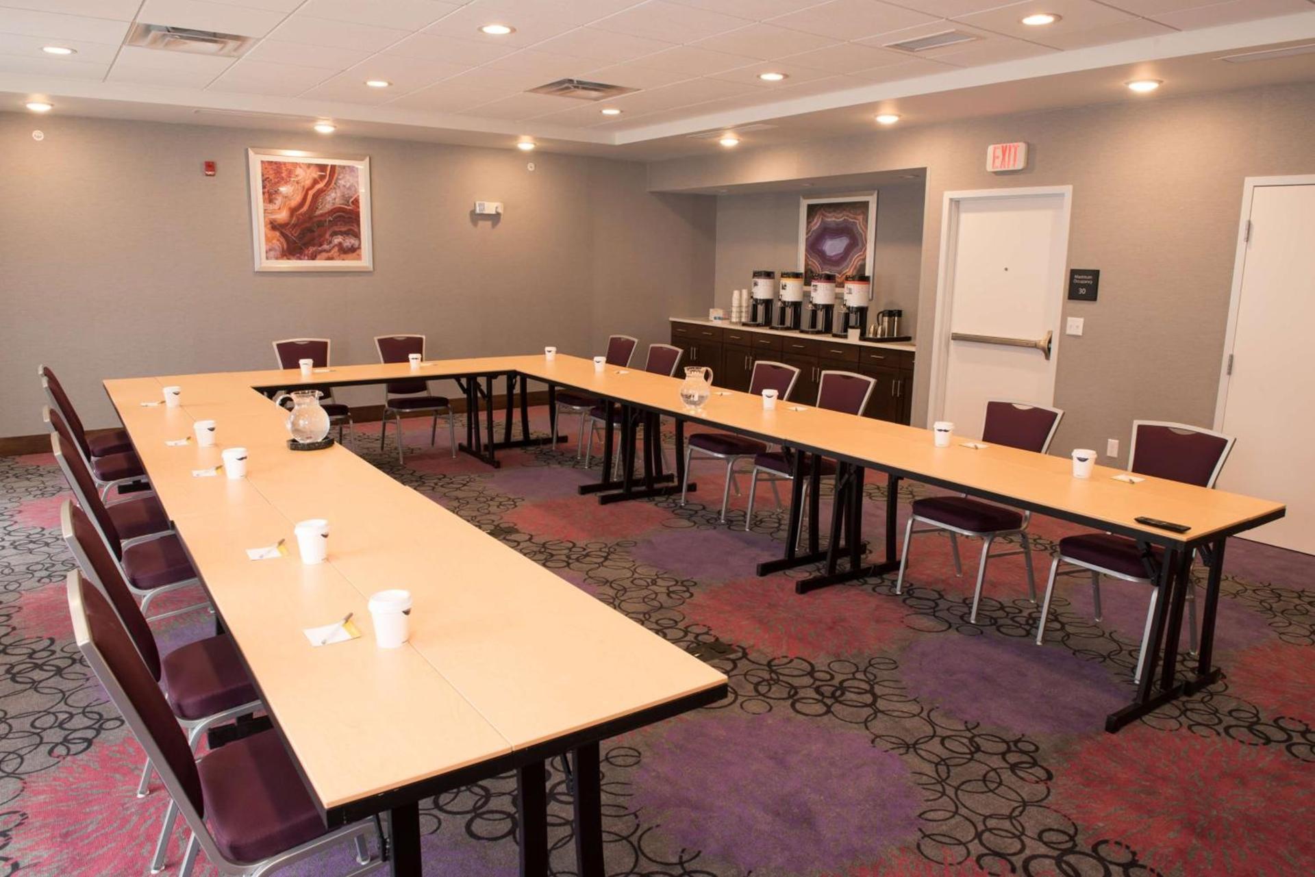 Hampton Inn & Suites Bay City photo 37