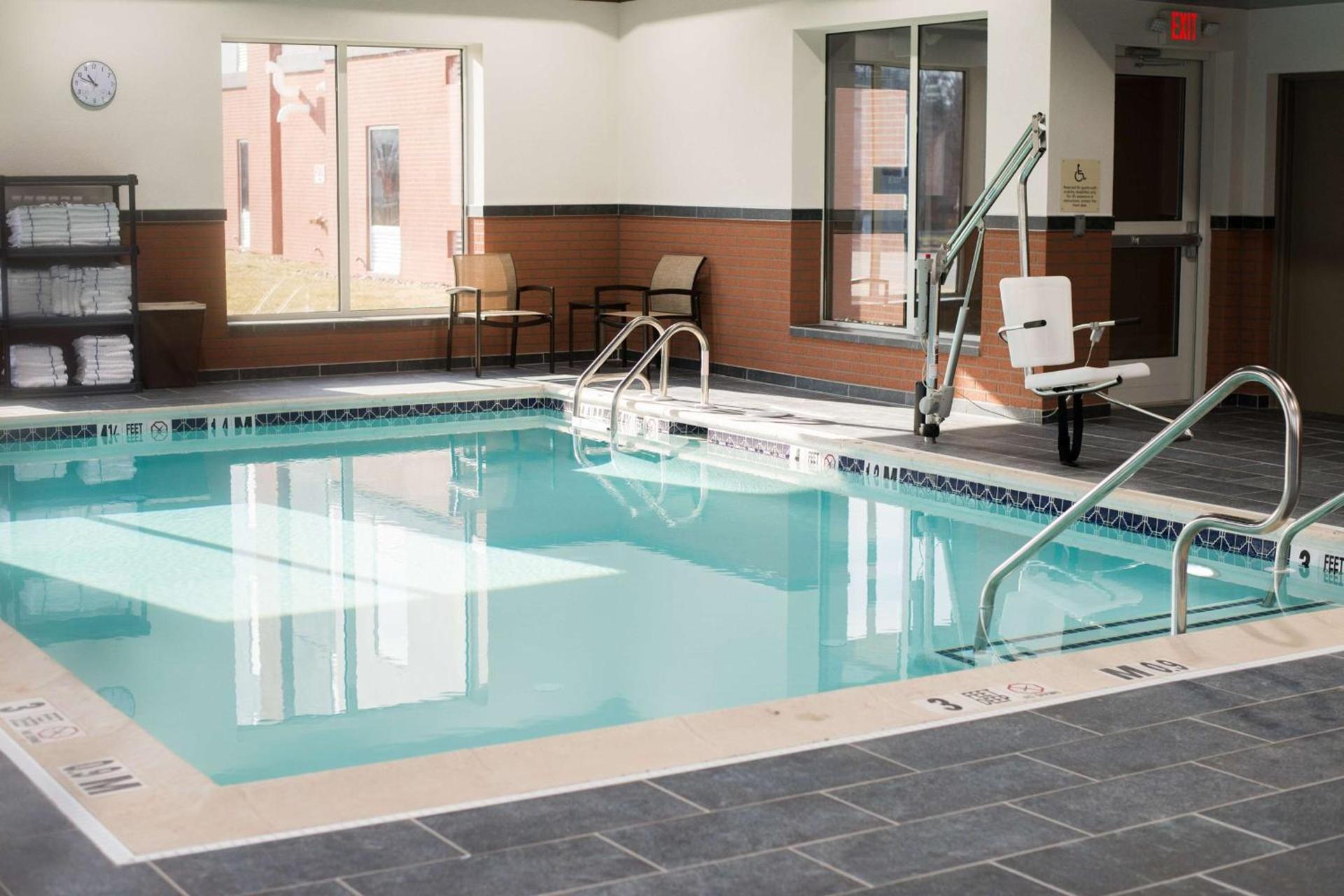 Hampton Inn & Suites Warrington Horsham photo 6