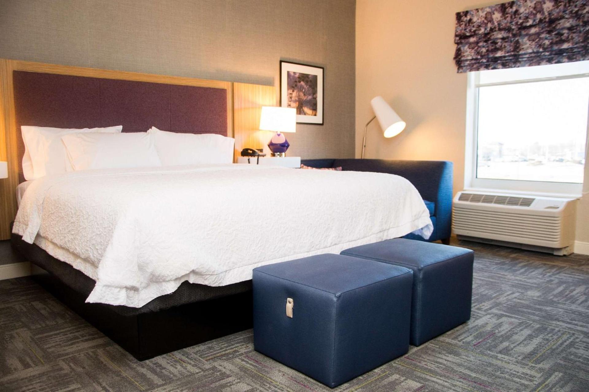 Hampton Inn & Suites Warrington Horsham photo 27