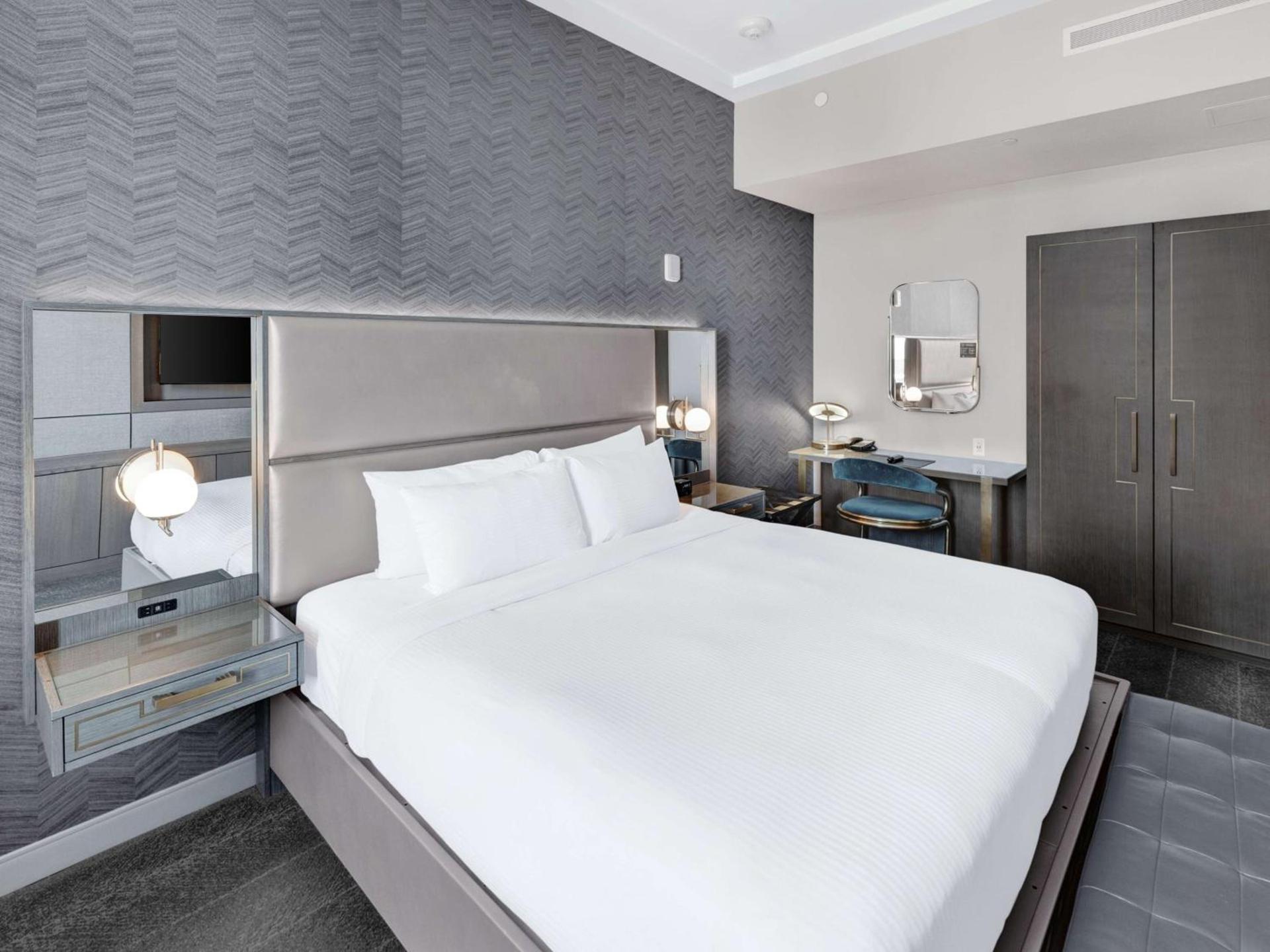 Tulsa Club Hotel Curio Collection By Hilton photo 19