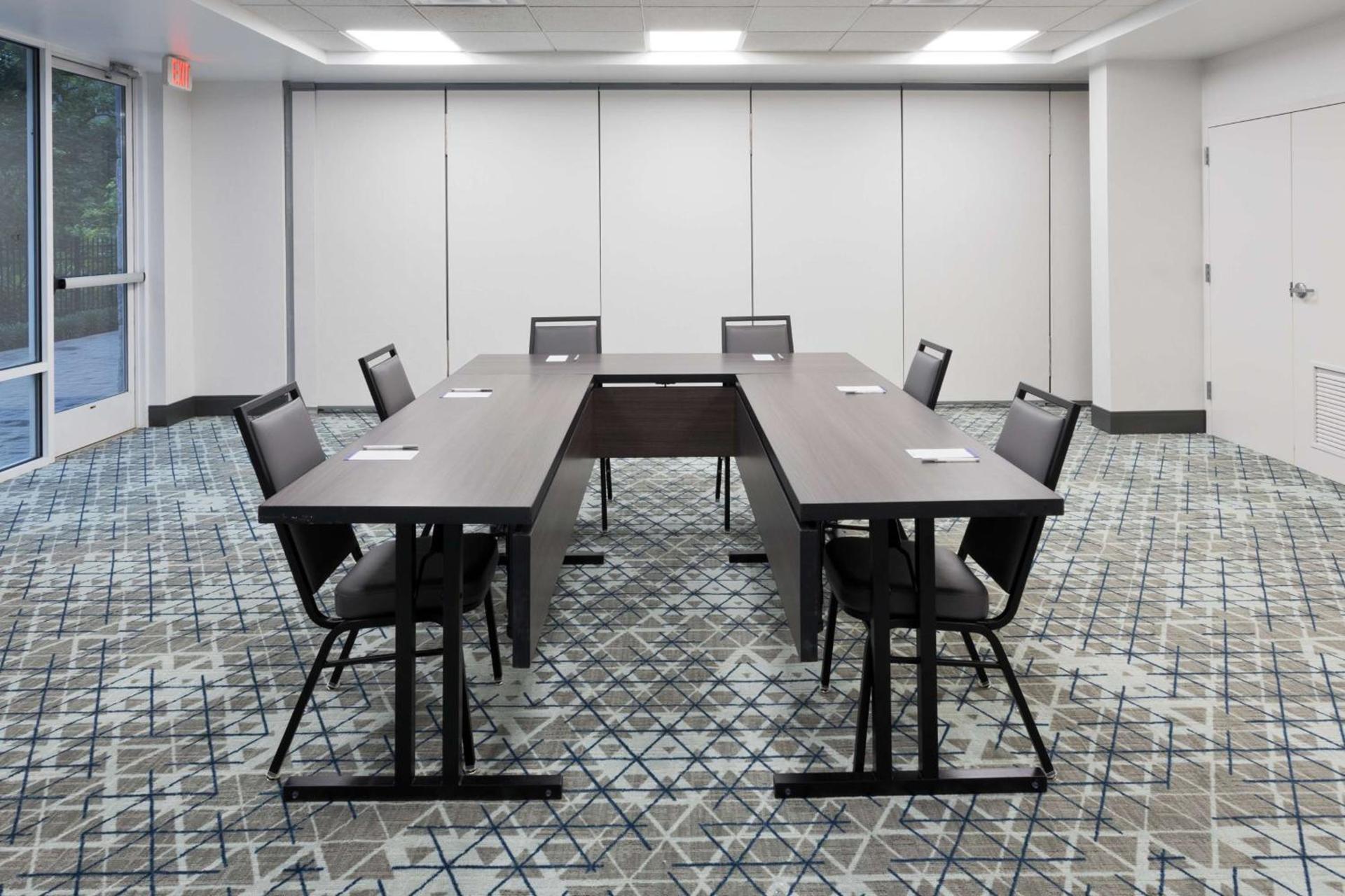 Hilton Garden Inn Birmingham SE/Liberty Park photo 32