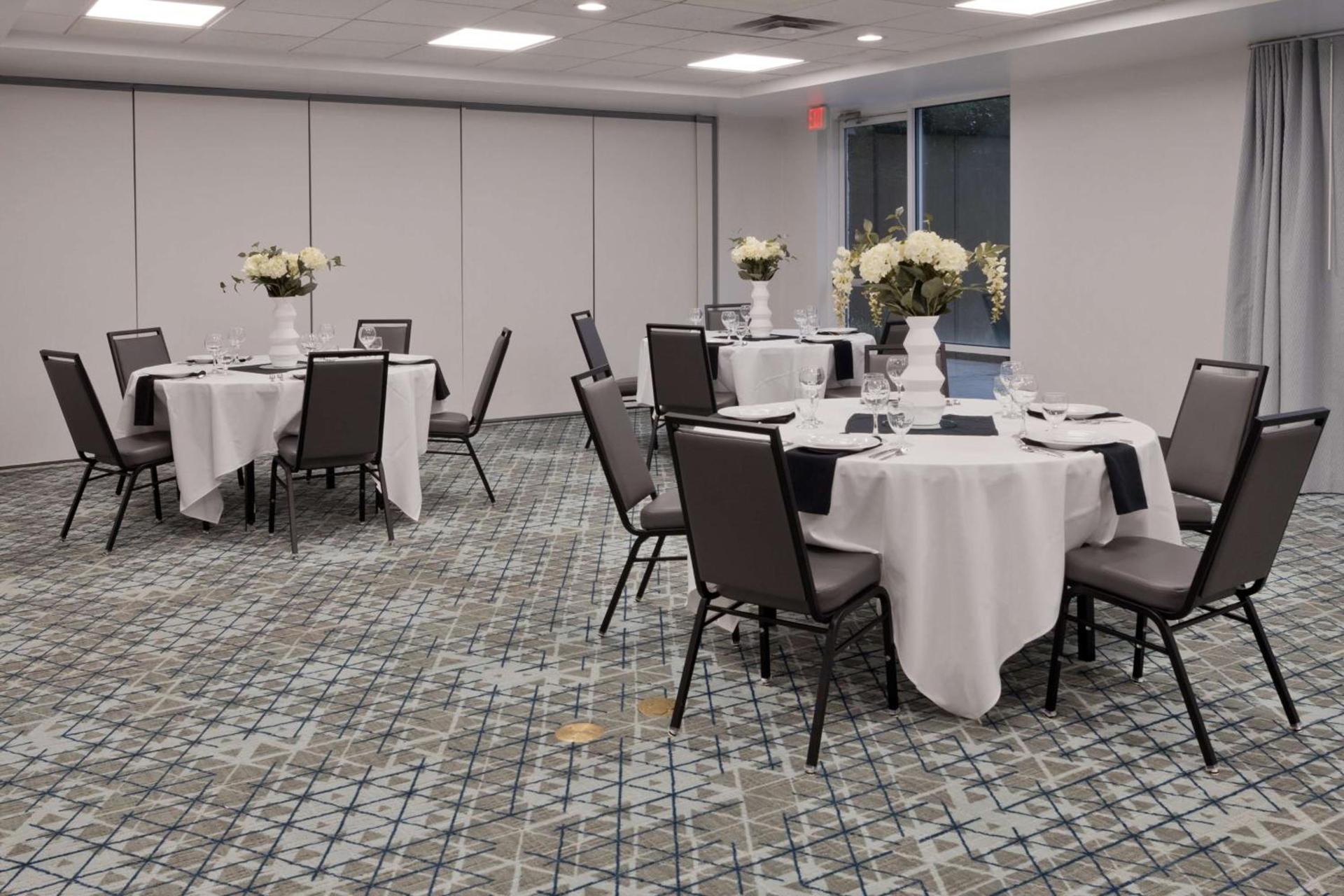 Hilton Garden Inn Birmingham SE/Liberty Park photo 33