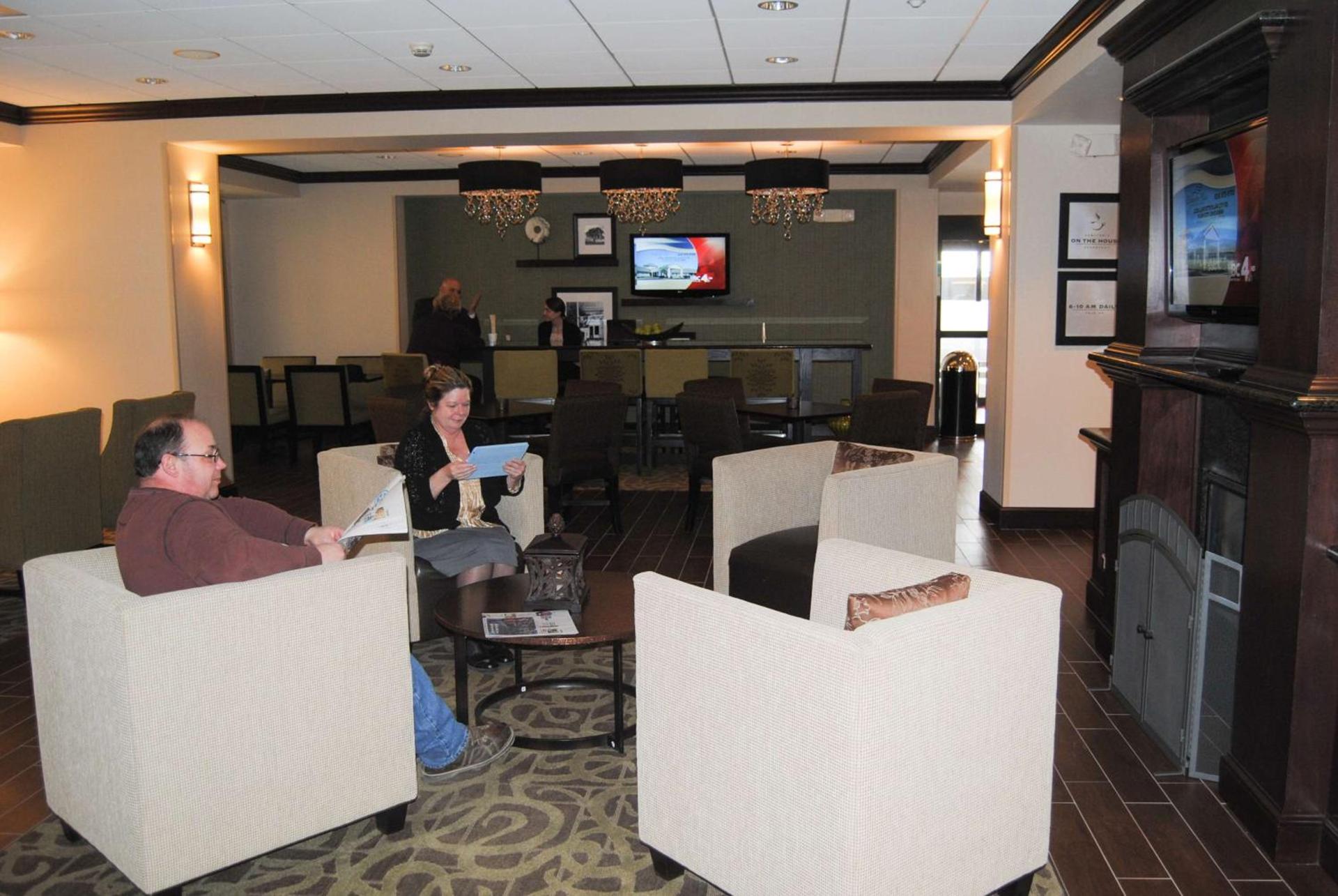 Hampton Inn Cambridge photo 7