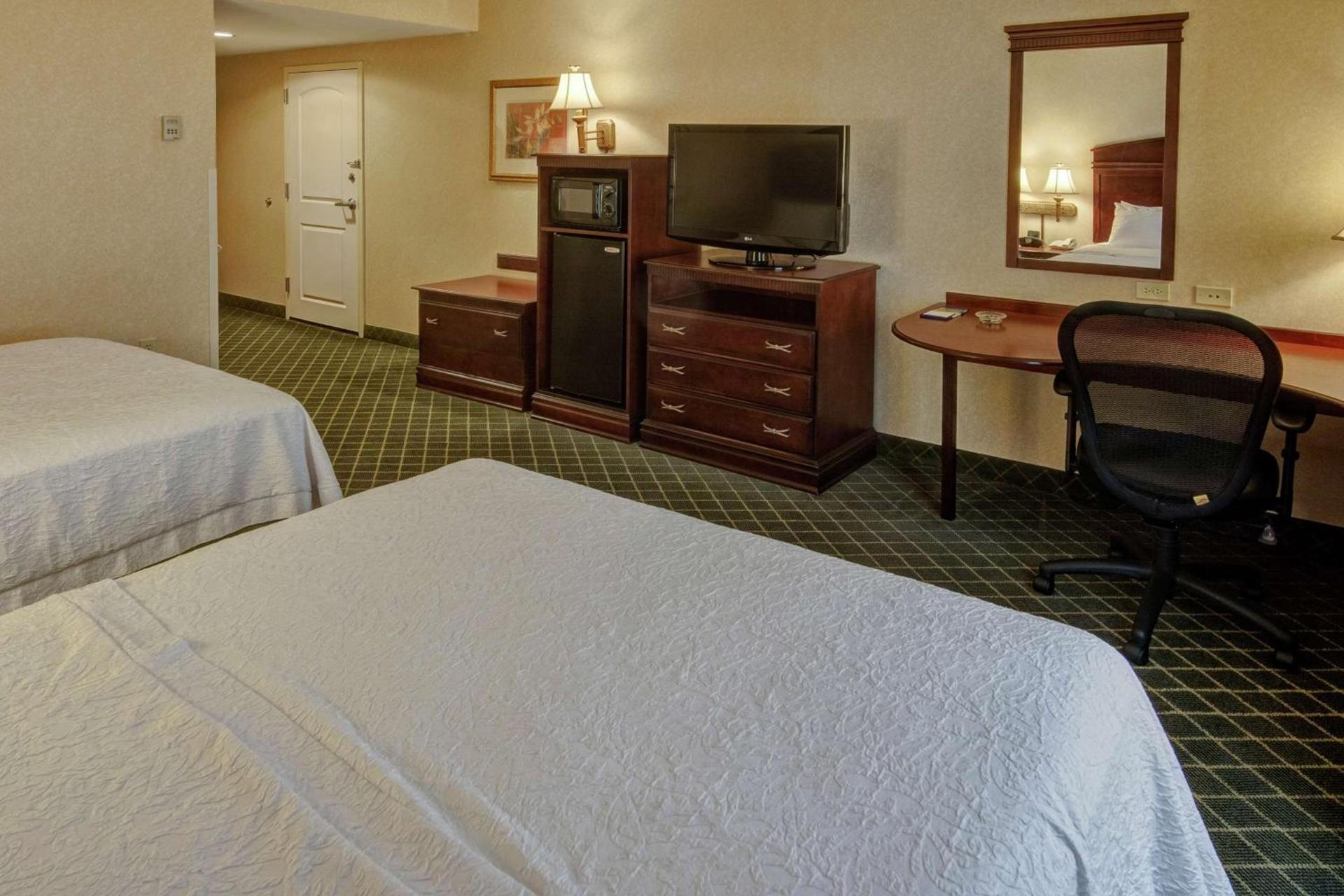 Hampton Inn Cambridge photo 15