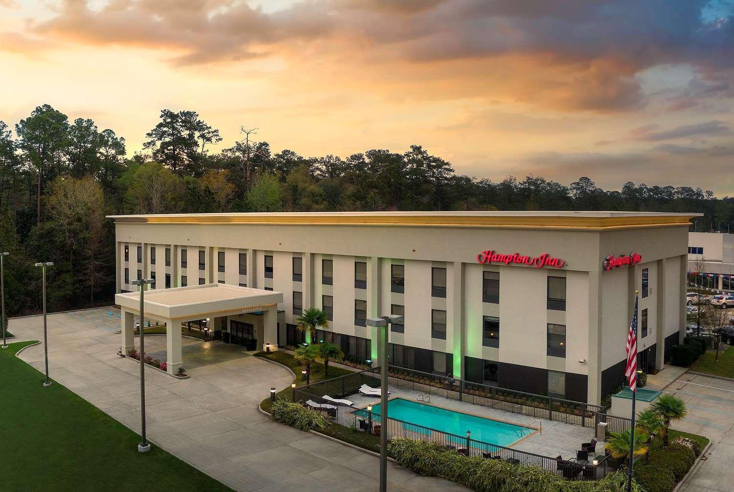 Hampton Inn Covington/Mandeville photo 2