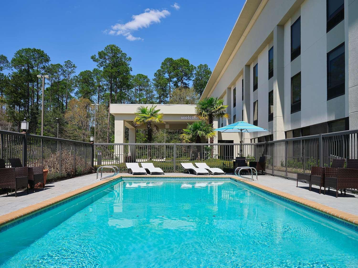 Hampton Inn Covington/Mandeville photo 8