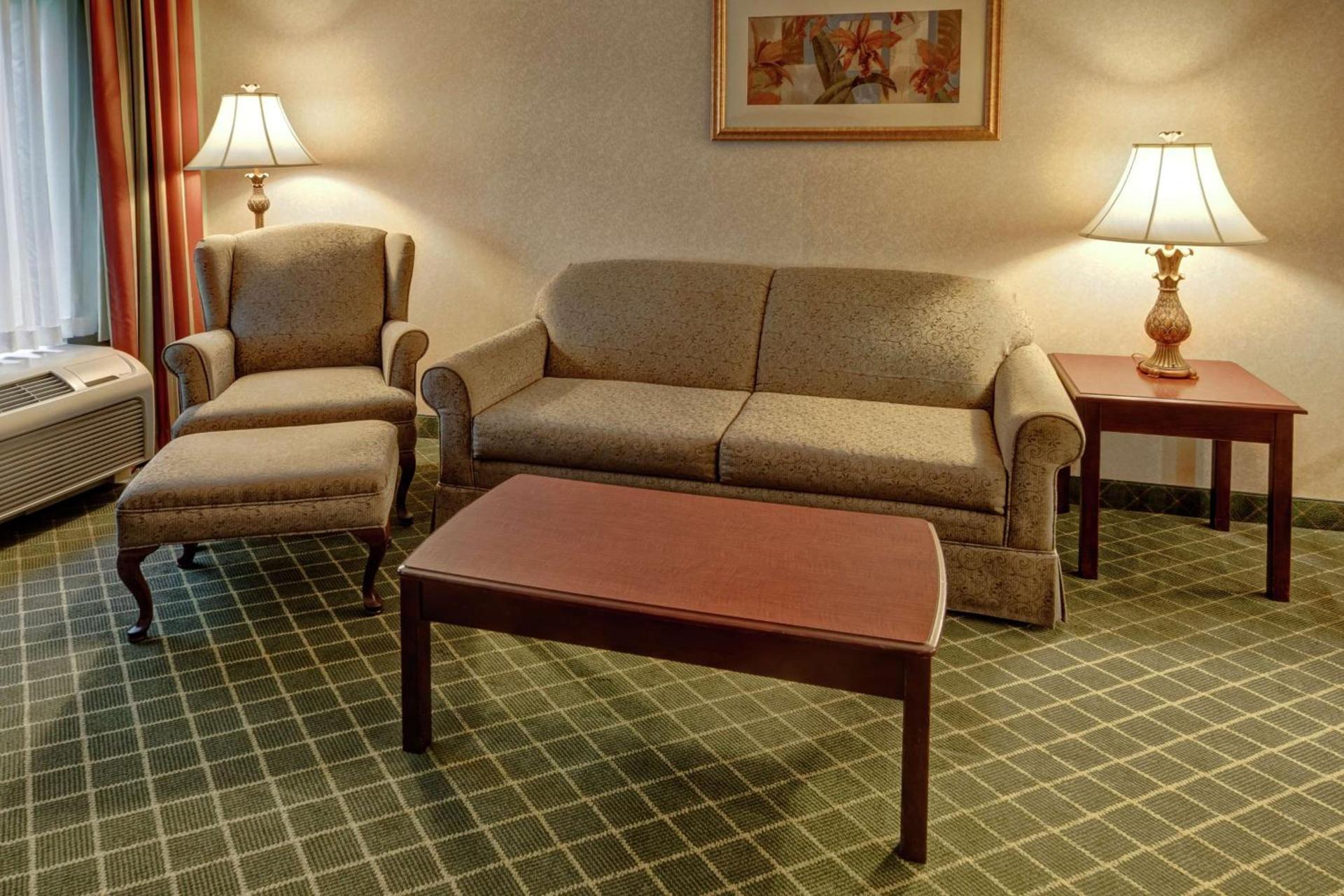 Hampton Inn Cambridge photo 35