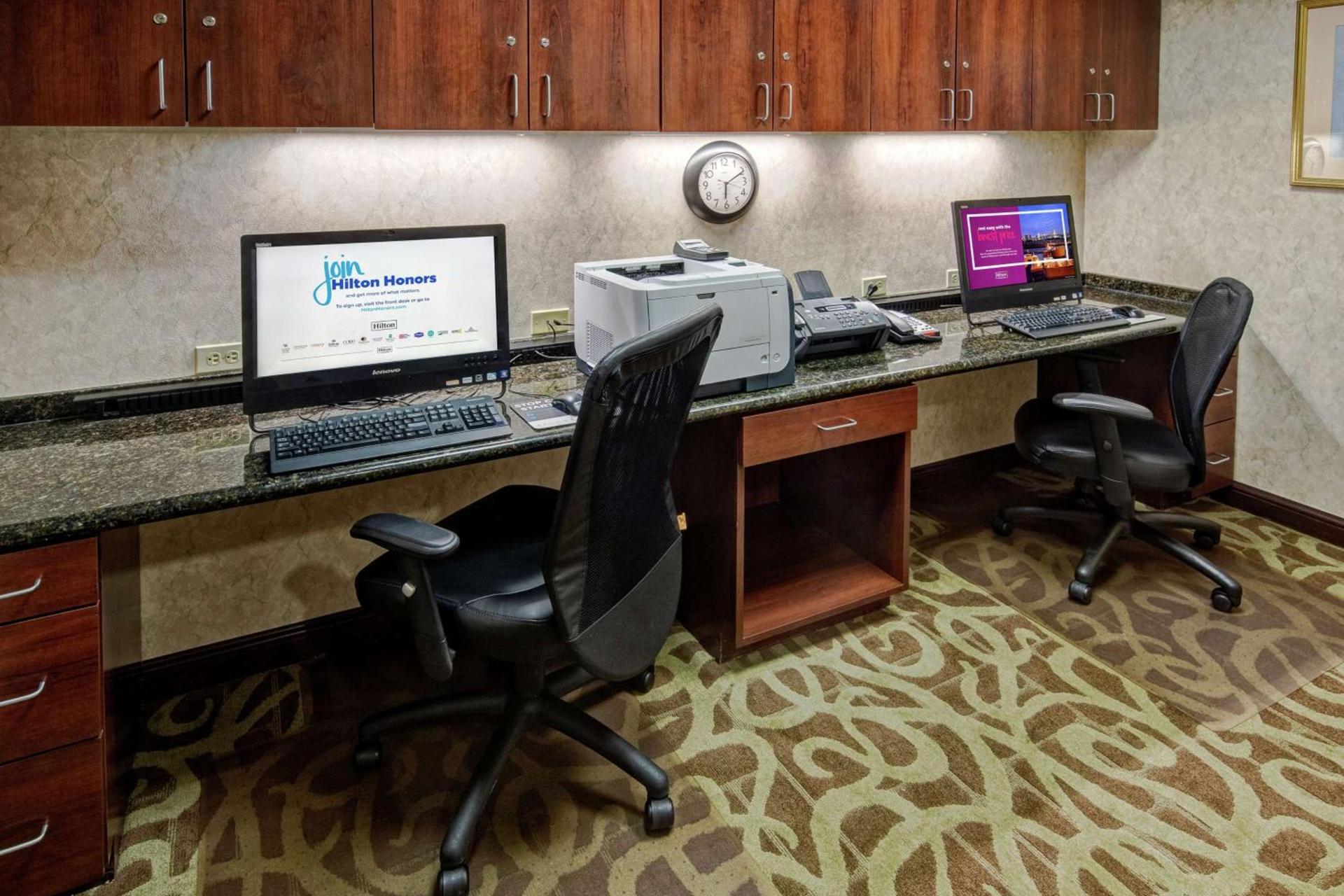 Hampton Inn Cambridge photo 40