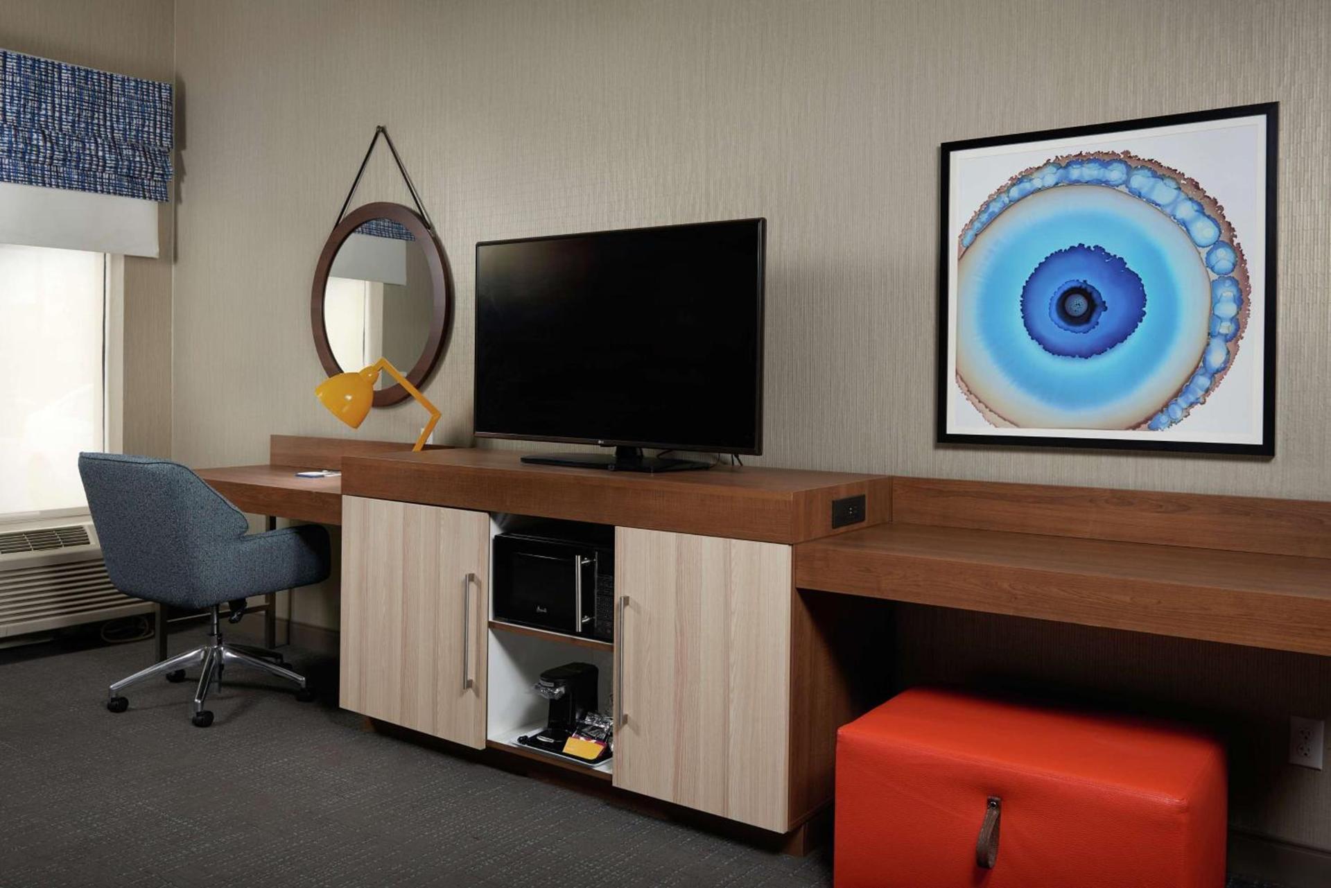 Hampton Inn Niagara Falls photo 13