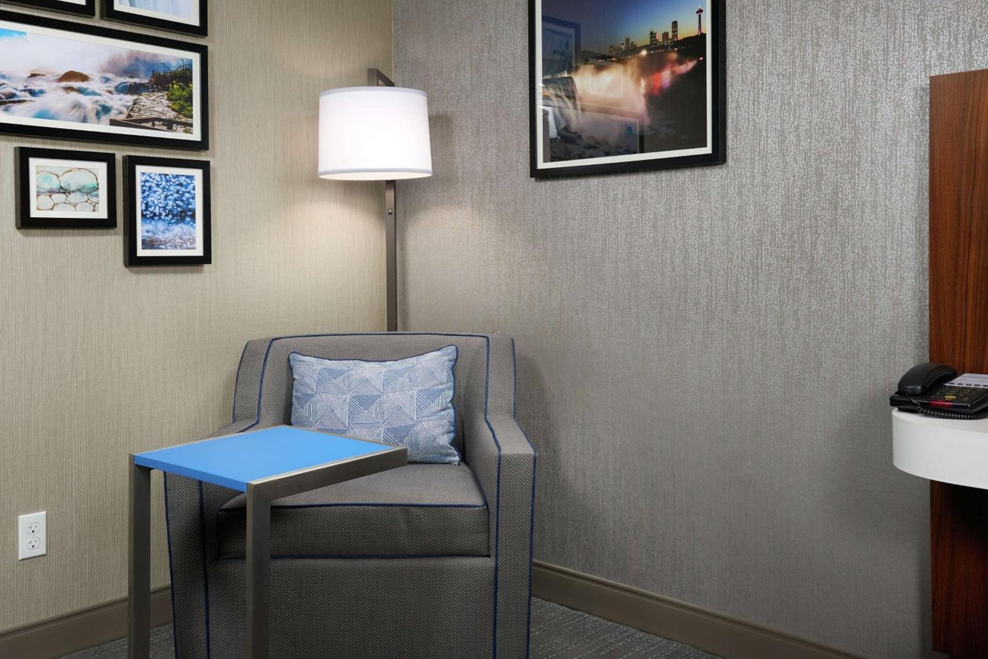Hampton Inn Niagara Falls photo 19