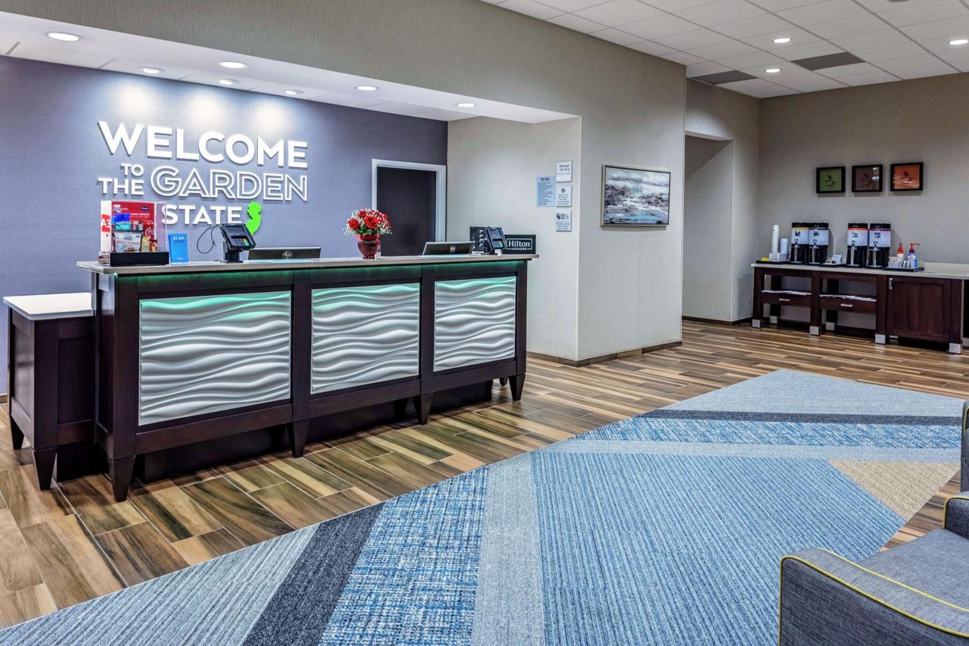 Hampton Inn Cranbury photo 5