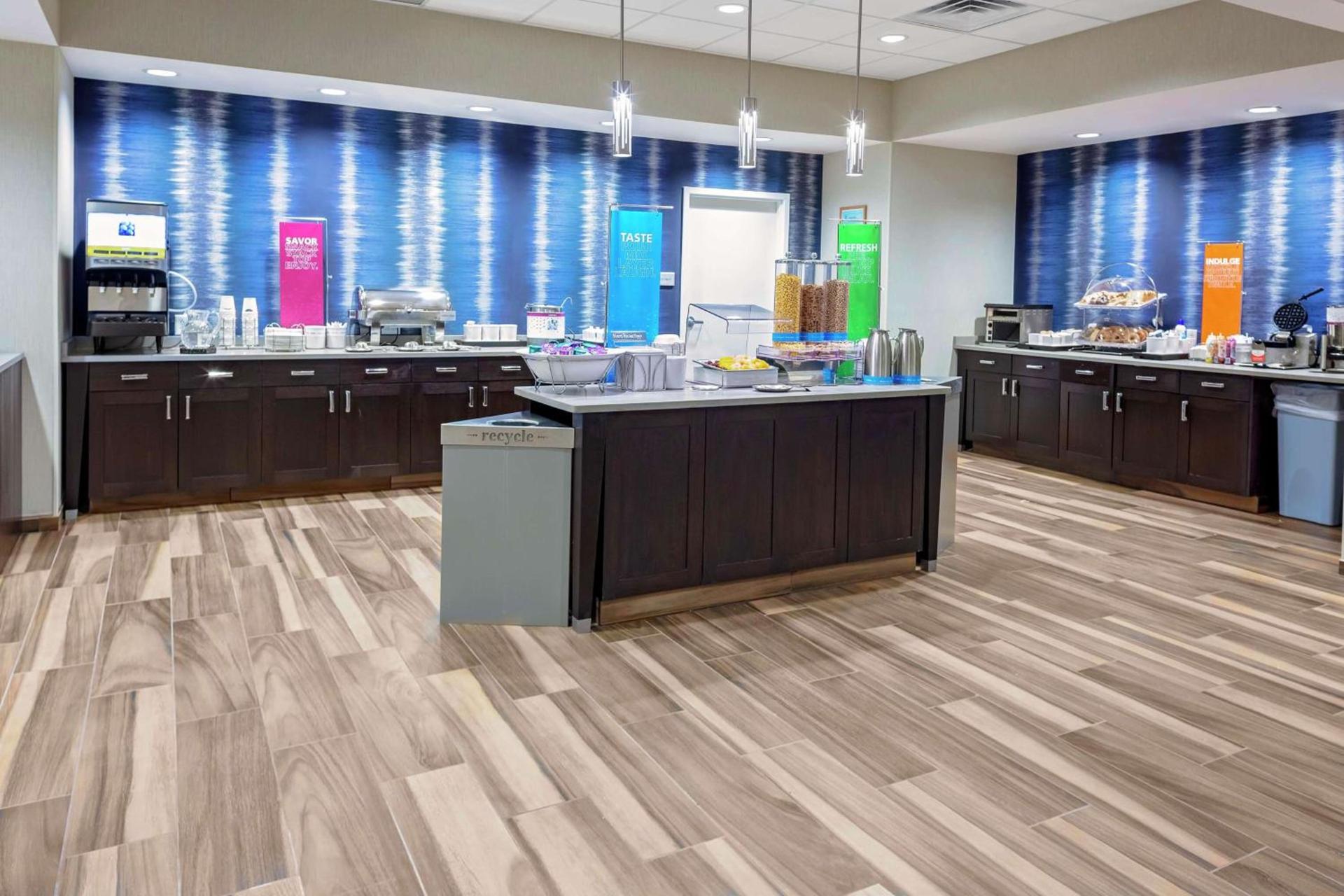 Hampton Inn Cranbury photo 7
