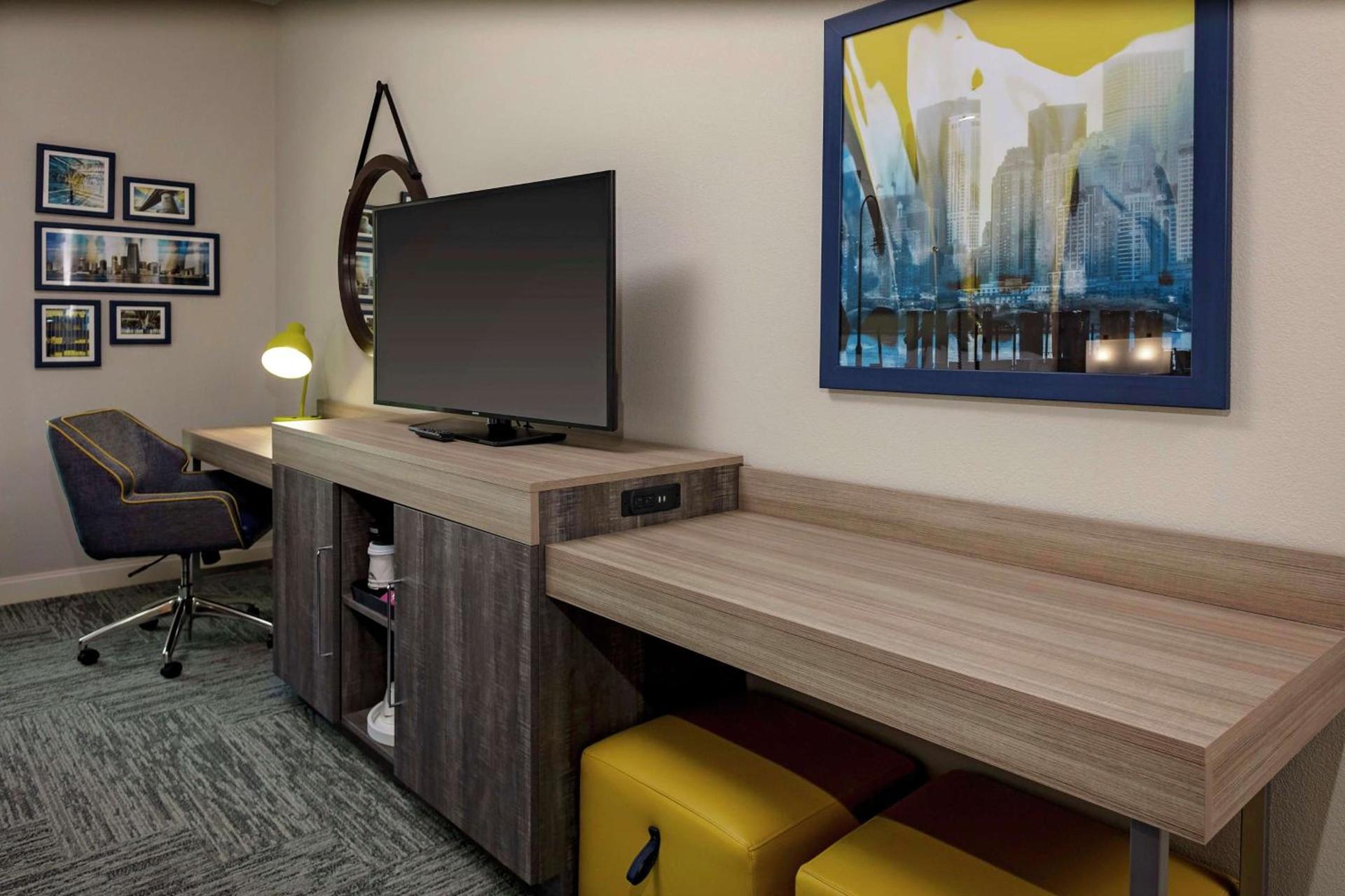 Hampton Inn Cranbury photo 11