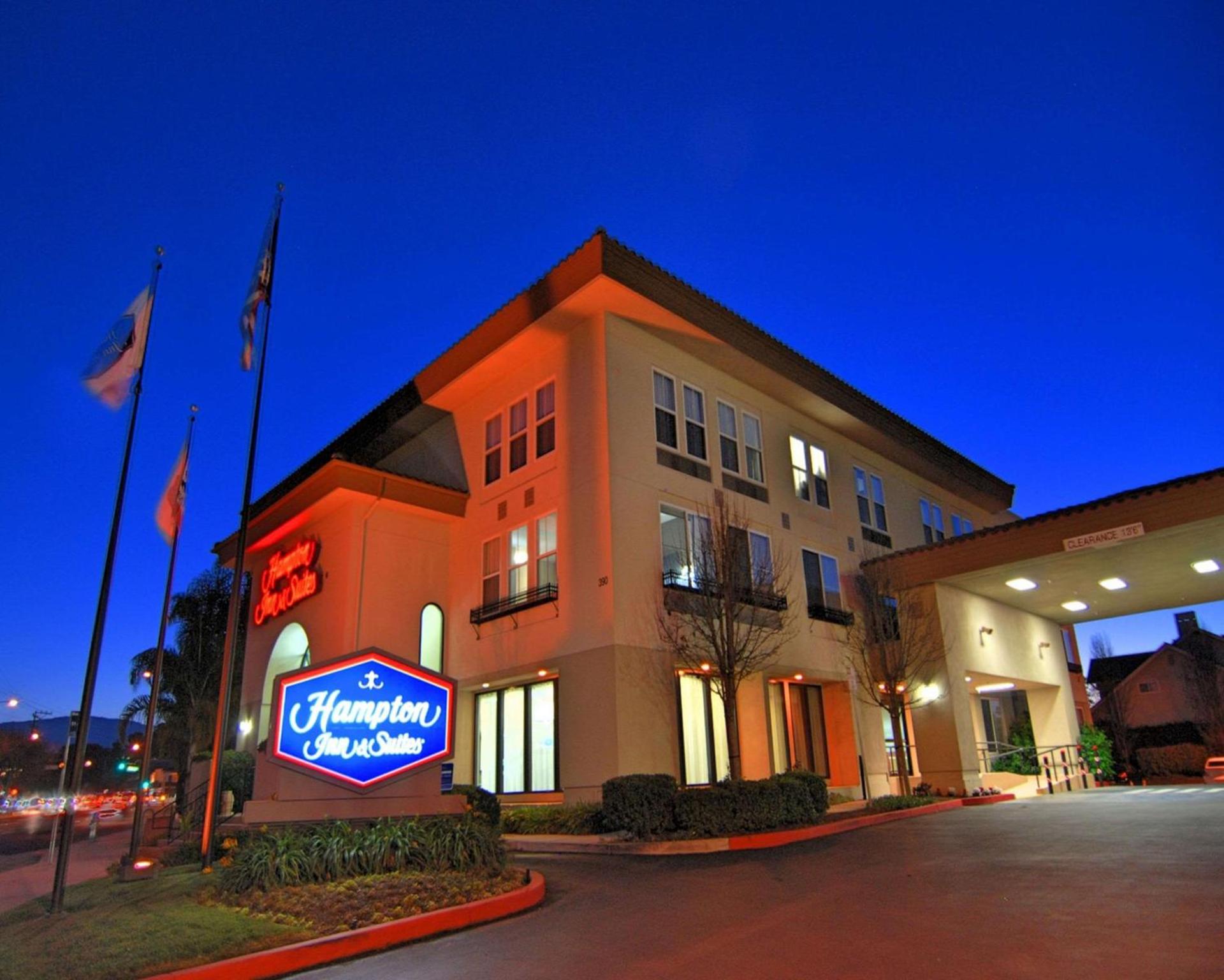 Hampton Inn & Suites Mountain View photo 2