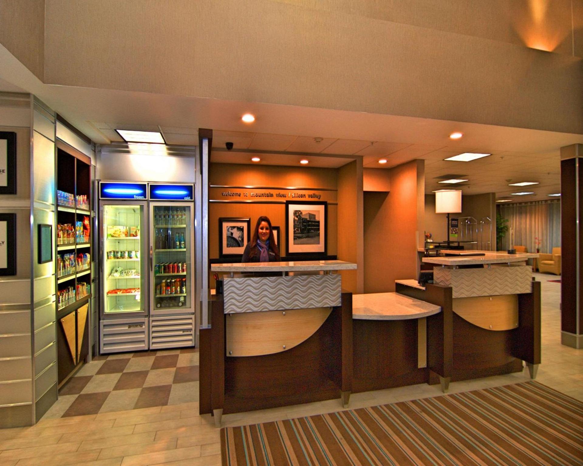 Hampton Inn & Suites Mountain View photo 4